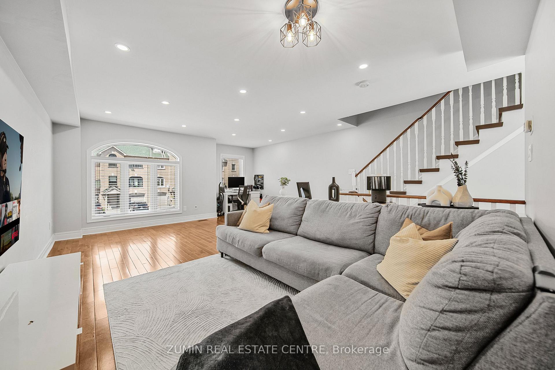 Photo 9 of 91 Provincial Place, Brampton, Northgate — HOMEH