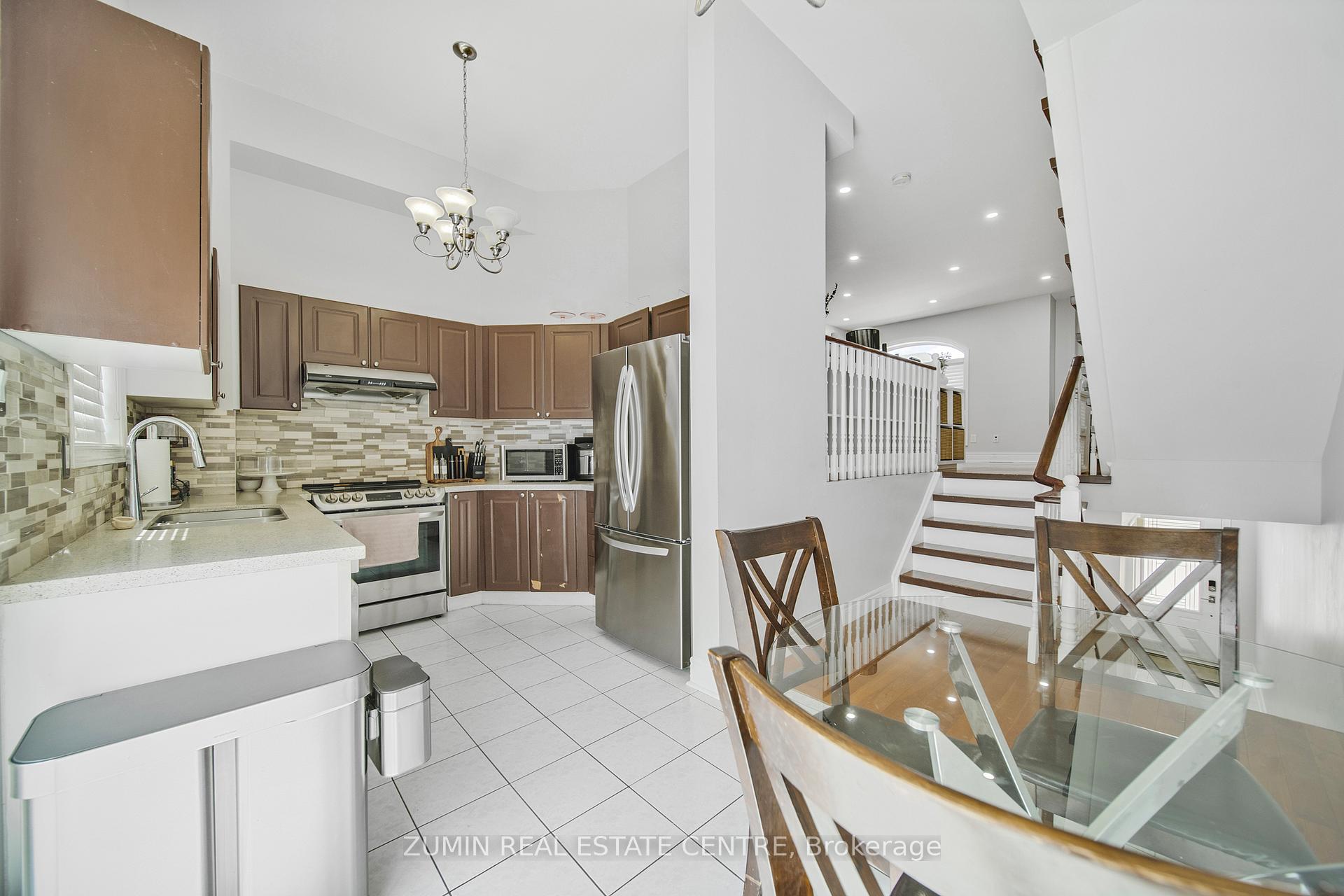 Photo 14 of 91 Provincial Place, Brampton, Northgate — HOMEH