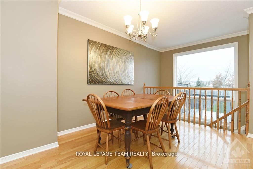 Photo 6 of 951 Goose River Avenue, Ottawa, Riverside South/Gloucester Glen — HOMEH