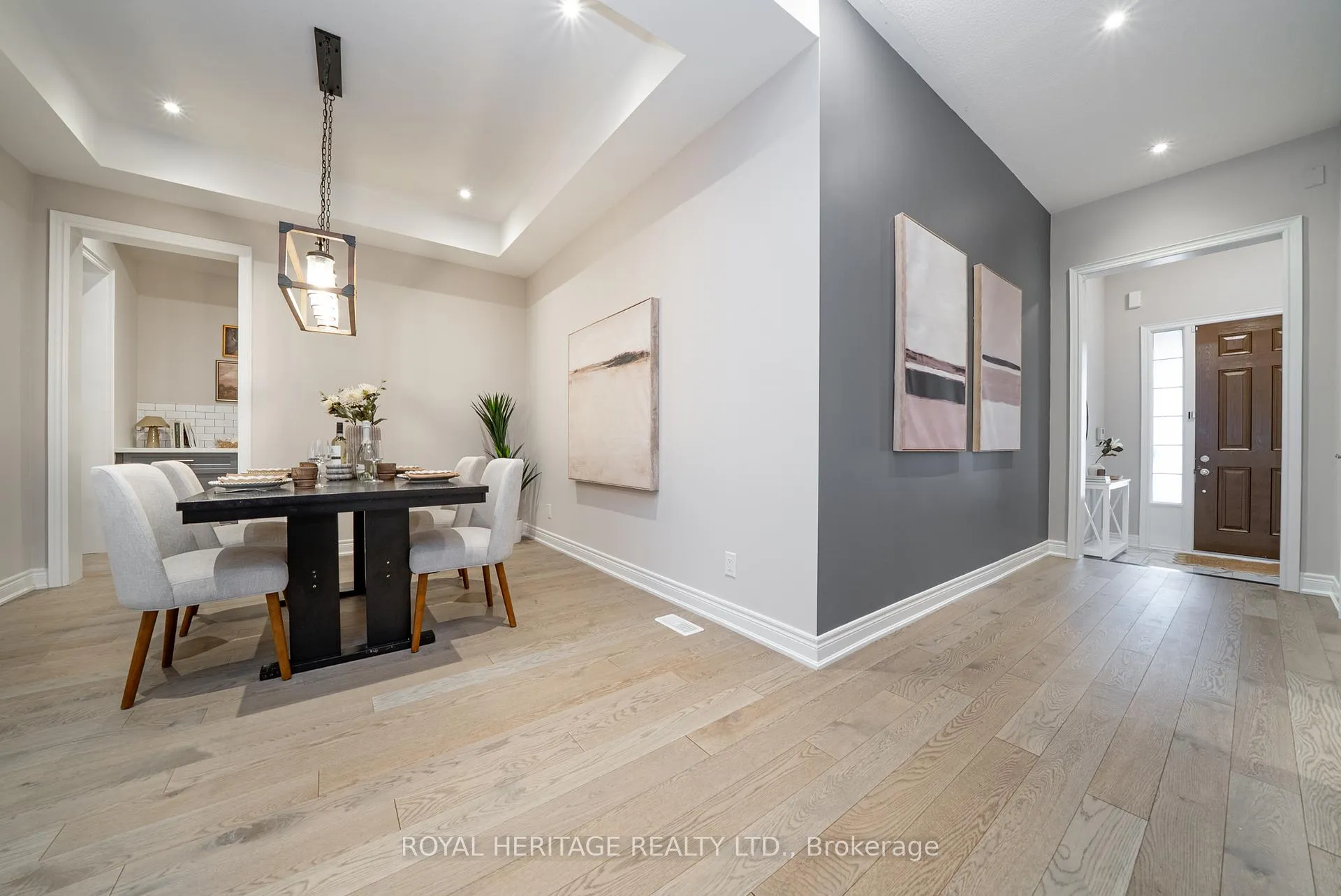 Photo 9 of 88 Brabin Circle, Whitby, Rural Whitby — HOMEH