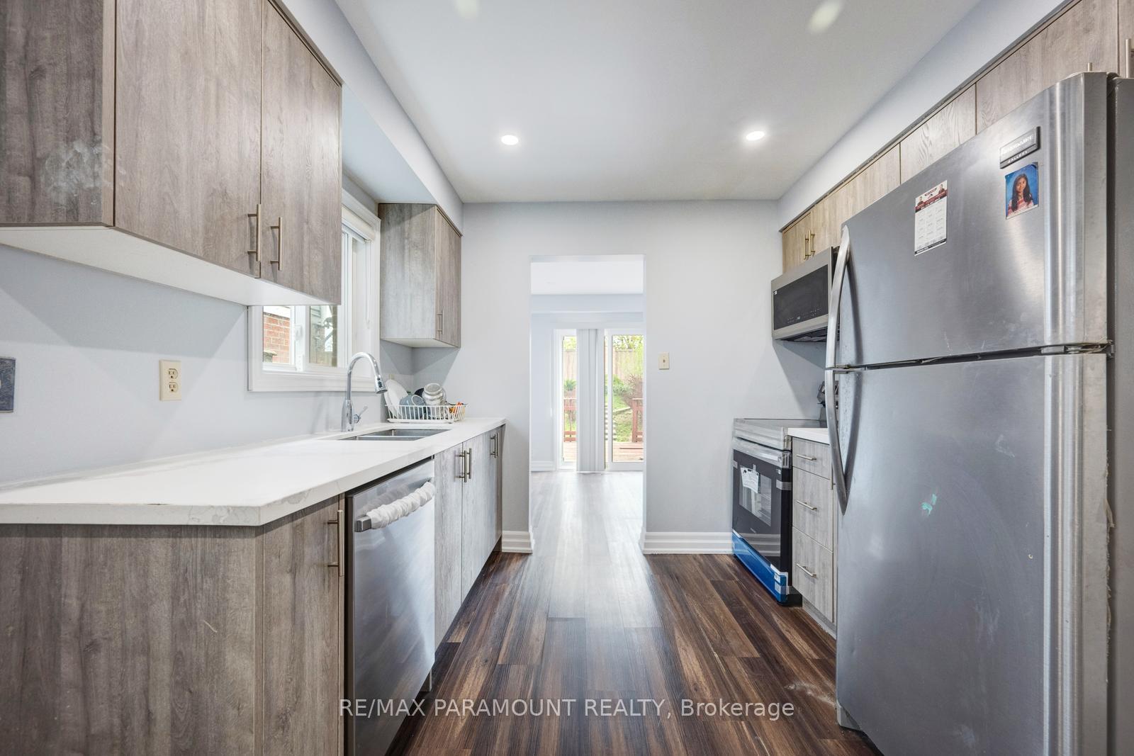 Photo 15 of 150 Timberlane Drive, Brampton, Fletcher's Creek South — HOMEH