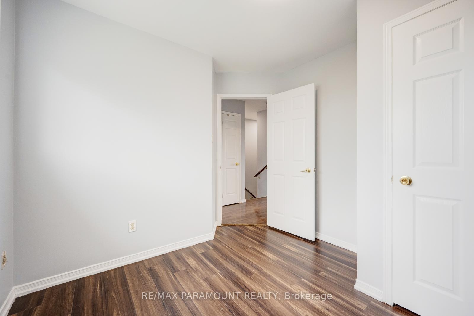 Photo 7 of 150 Timberlane Drive, Brampton, Fletcher's Creek South — HOMEH
