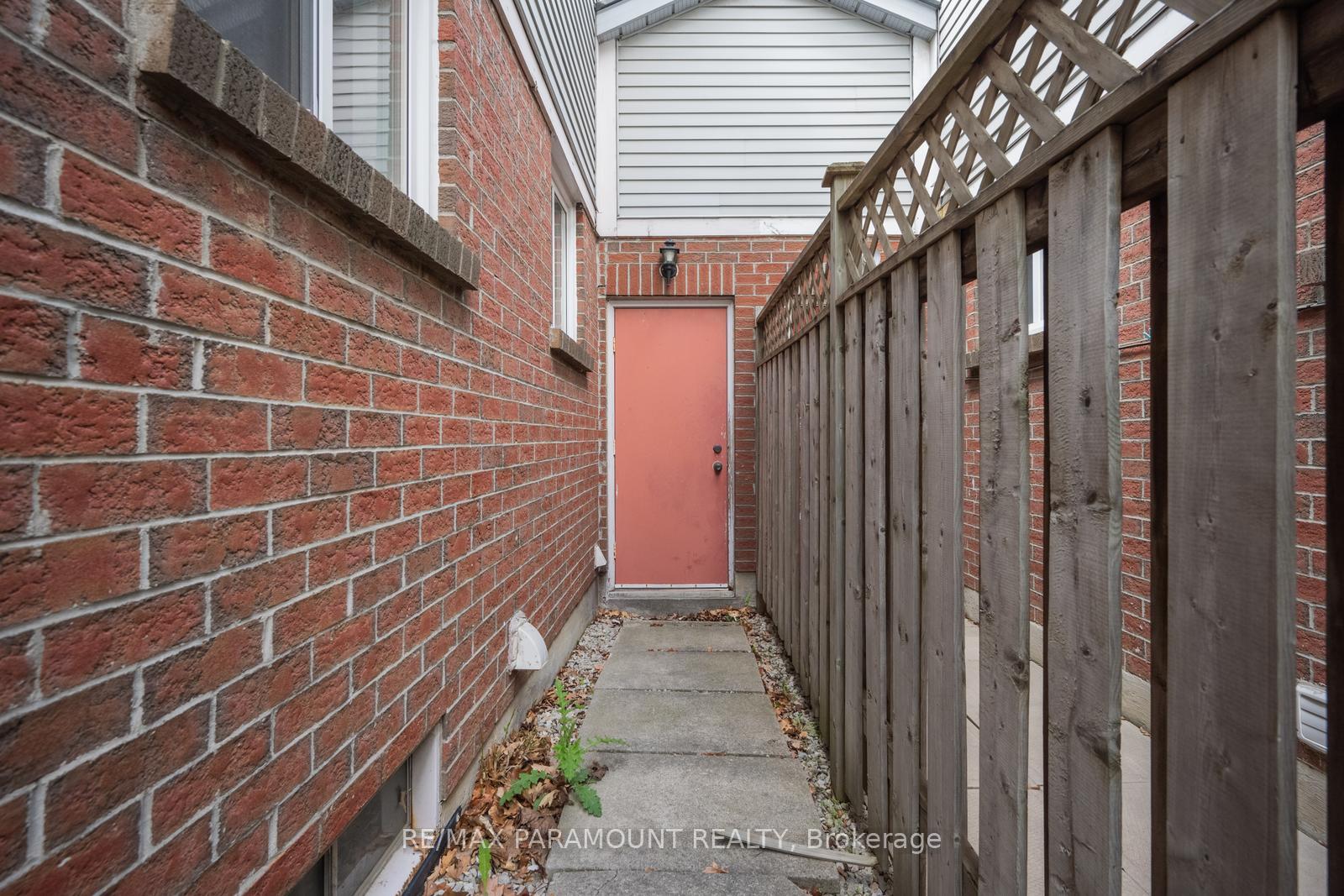Photo 37 of 150 Timberlane Drive, Brampton, Fletcher's Creek South — HOMEH