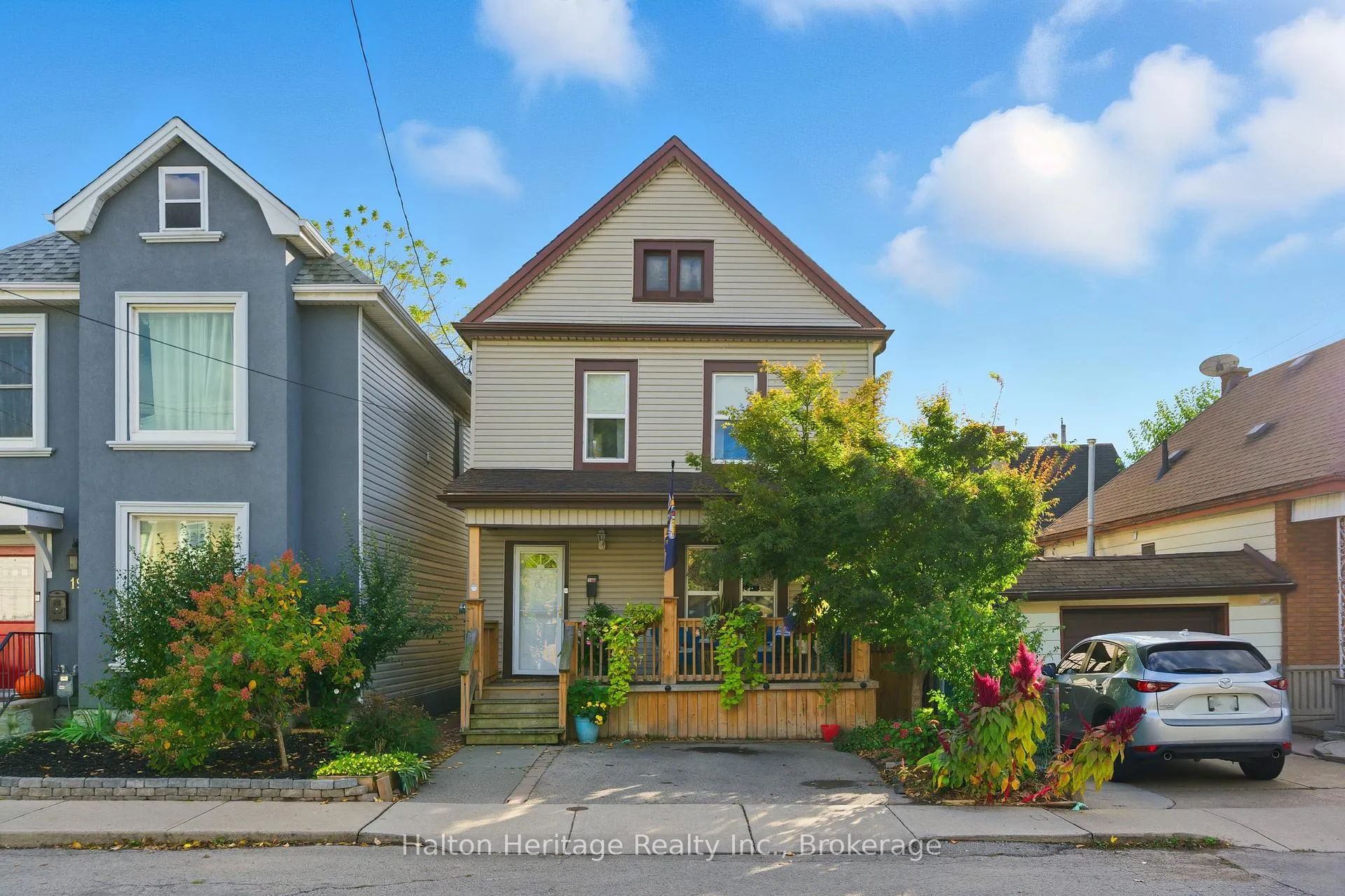 Photo 1 of 190 Wood Street E, Hamilton, North End — HOMEH