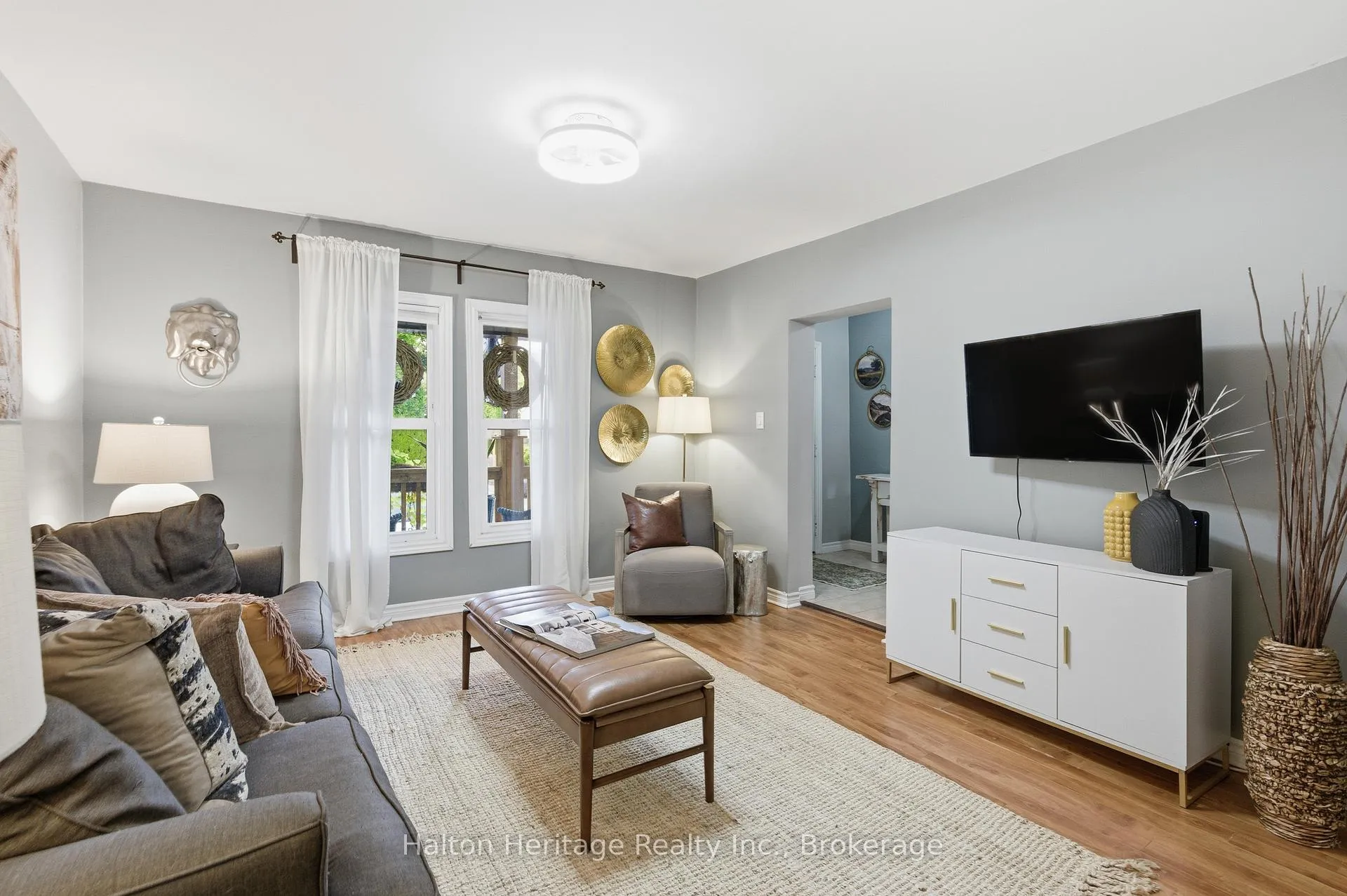 Photo 9 of 190 Wood Street E, Hamilton, North End — HOMEH