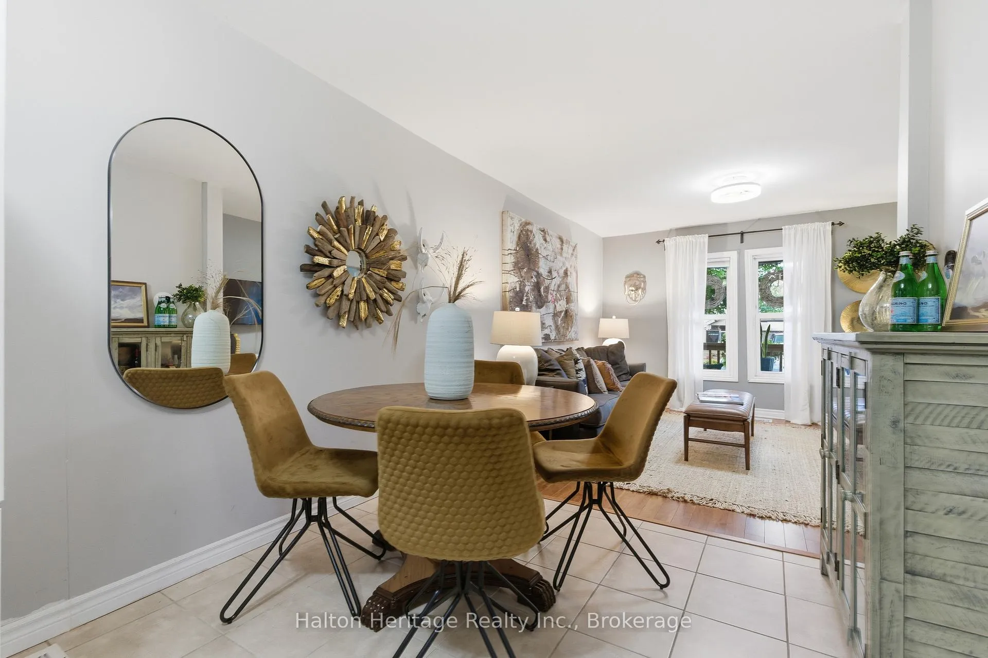 Photo 15 of 190 Wood Street E, Hamilton, North End — HOMEH