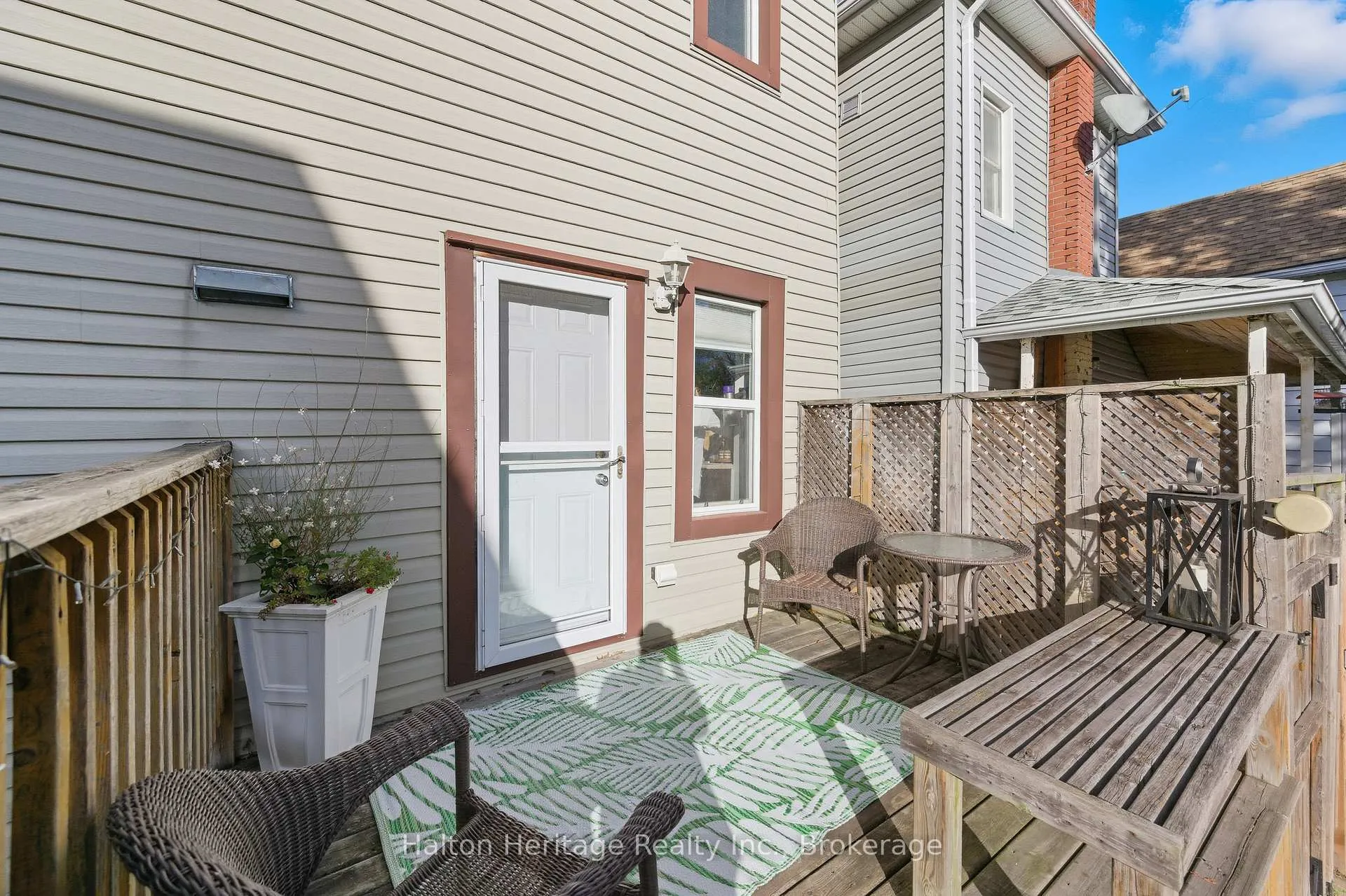 Photo 37 of 190 Wood Street E, Hamilton, North End — HOMEH