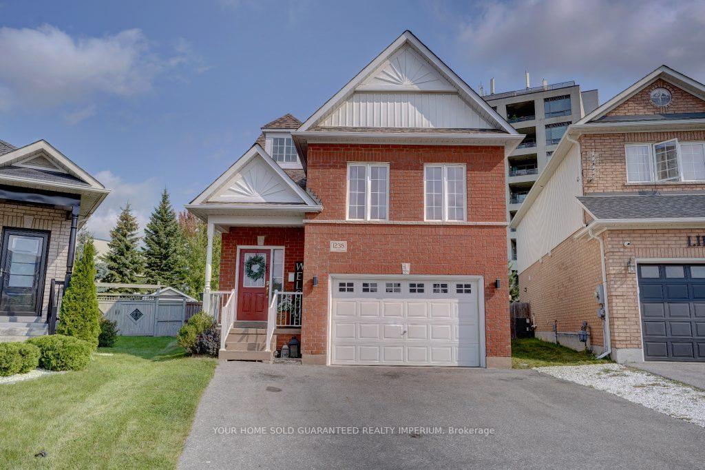Front of 1238 Macinally Court