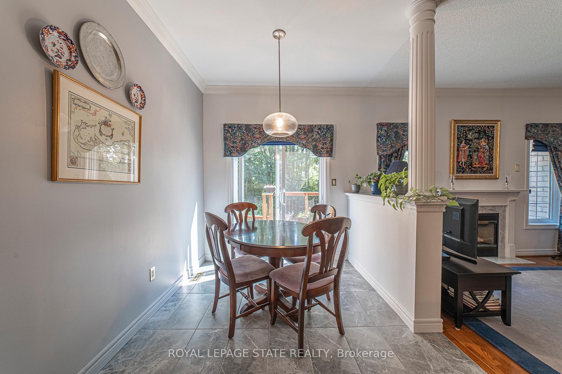 Photo 16 of 19 Brydale Court, Hamilton, Dundas — HOMEH