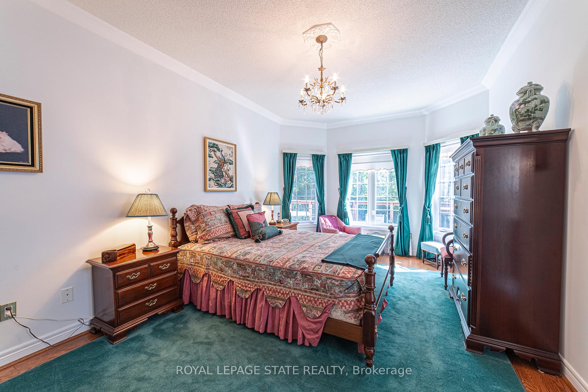 Photo 26 of 19 Brydale Court, Hamilton, Dundas — HOMEH