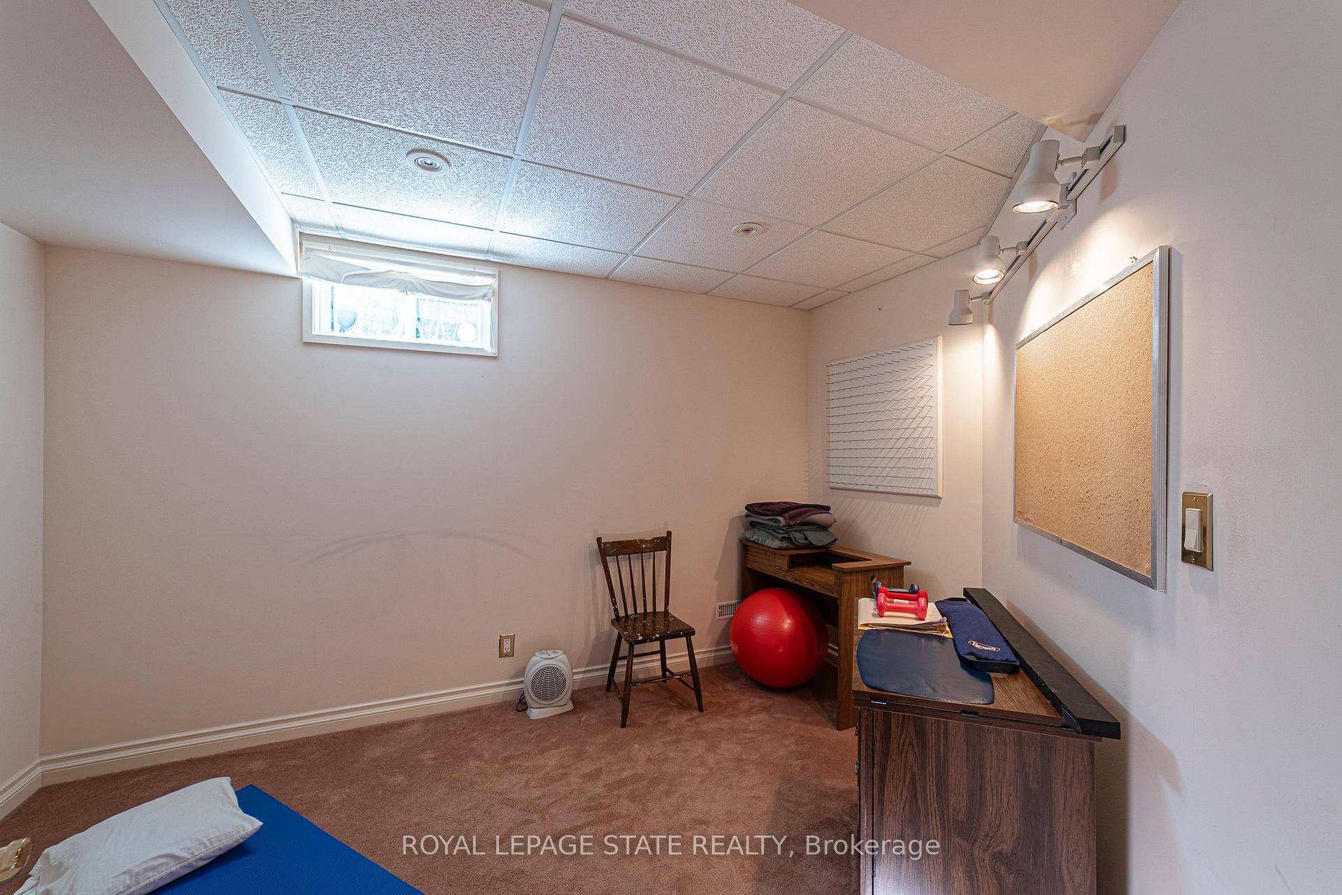Photo 47 of 19 Brydale Court, Hamilton, Dundas — HOMEH