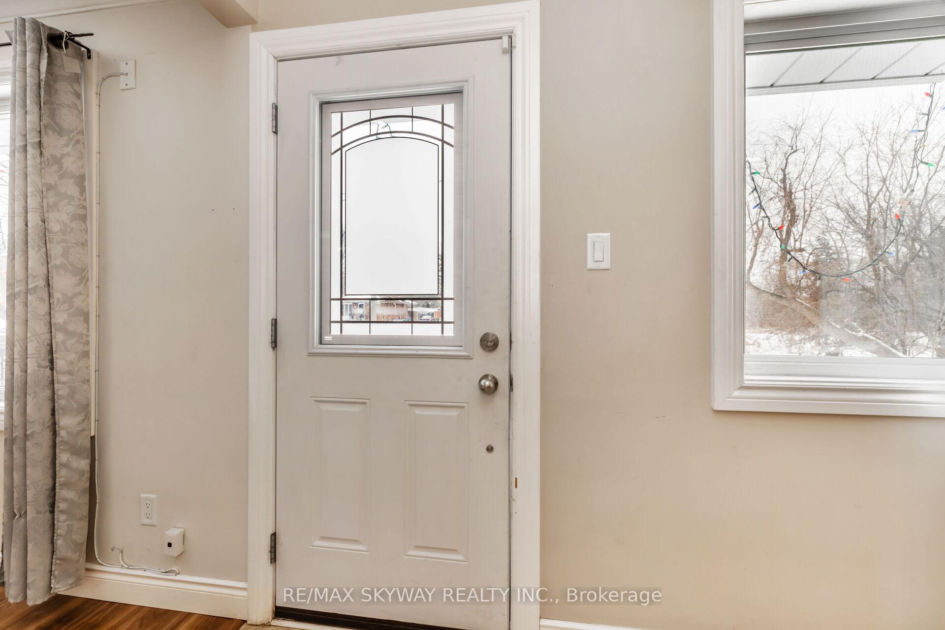 Photo 1 of 98 Jessie Street, Brampton, Downtown Brampton — HOMEH
