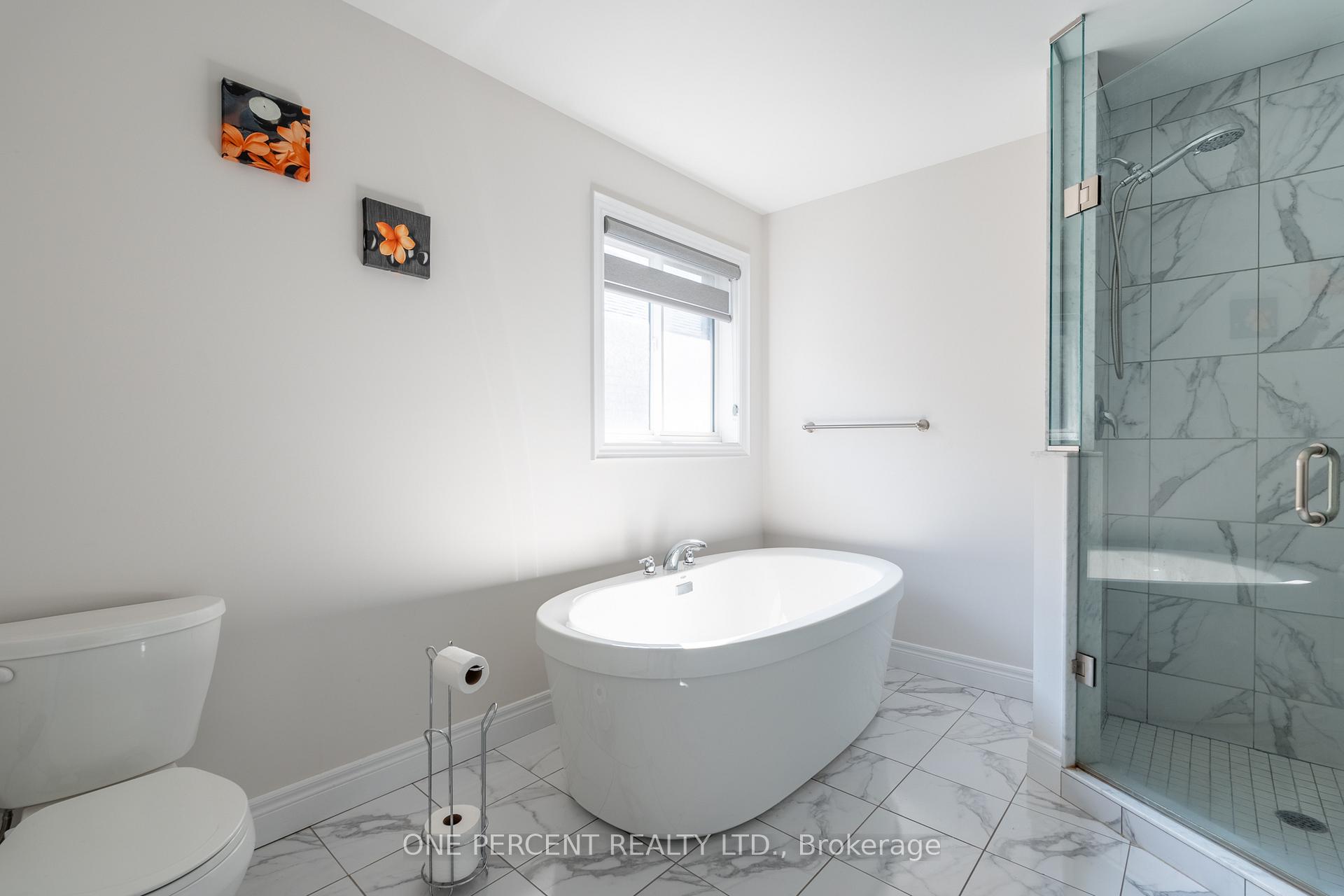 Photo 28 of 16 Eringate Court, Hamilton, Stoney Creek Mountain — HOMEH