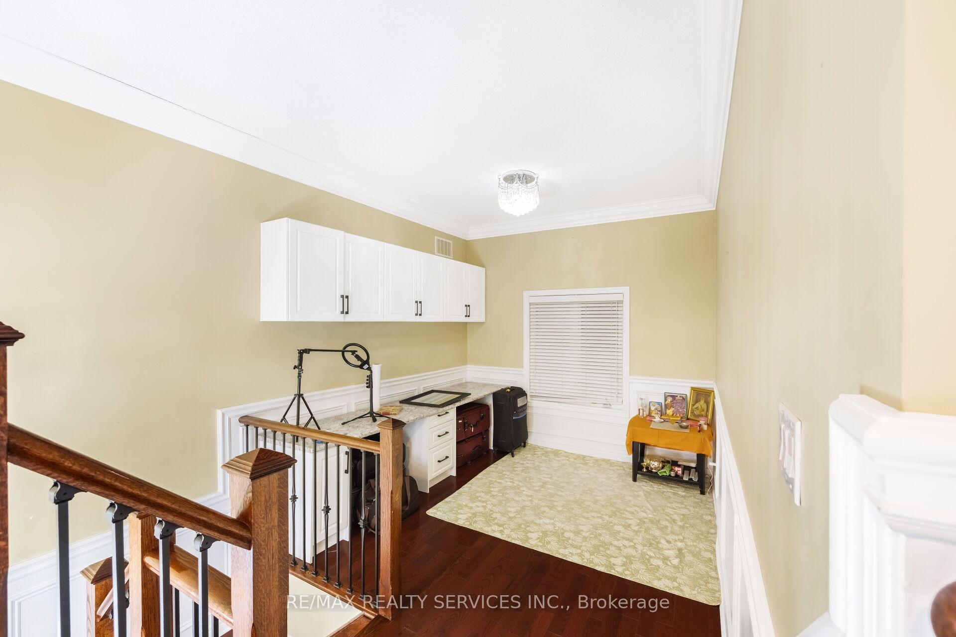 Photo 20 of 51 Midsummer Drive, Brampton, Bram East — HOMEH