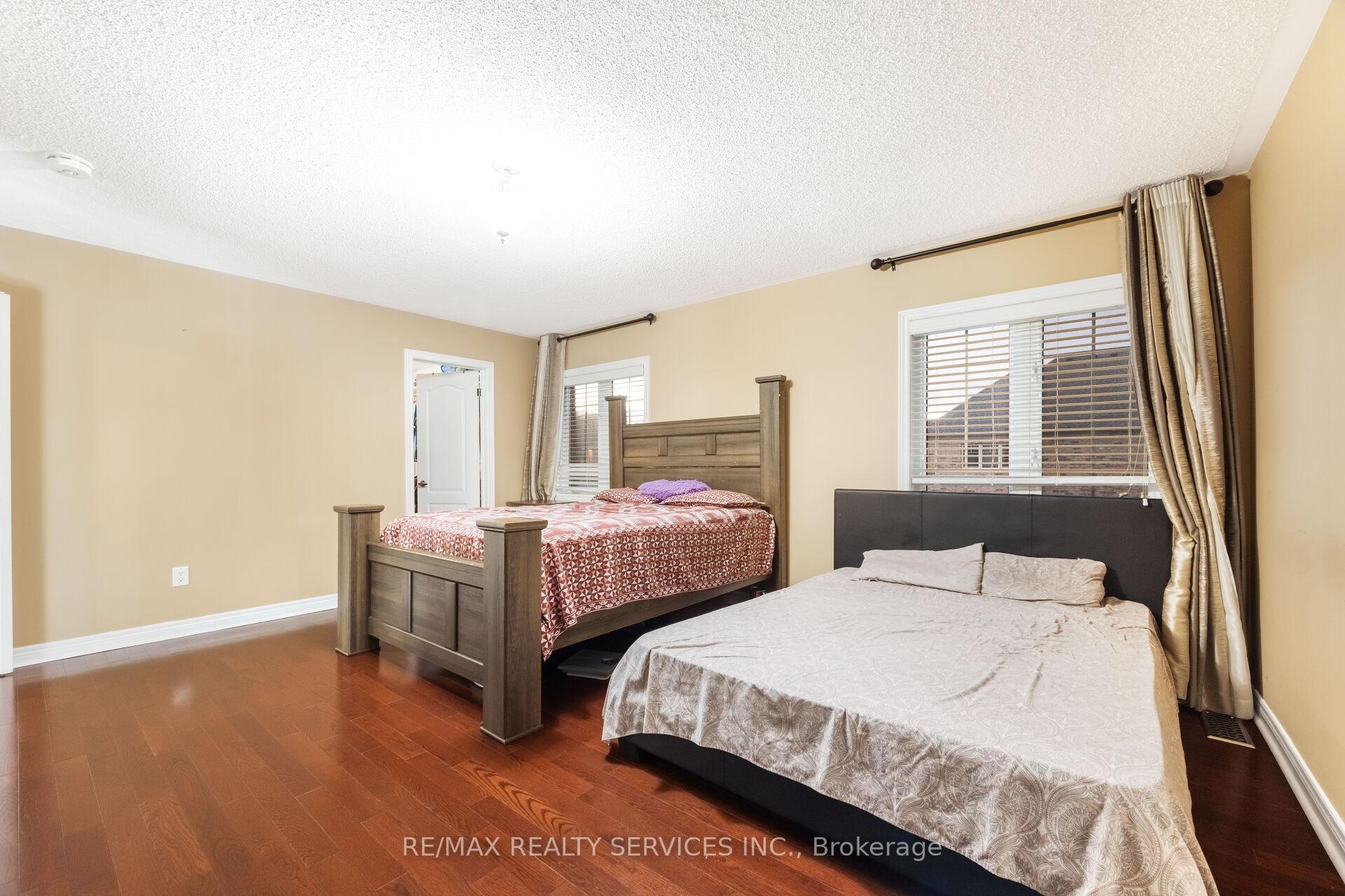 Photo 22 of 51 Midsummer Drive, Brampton, Bram East — HOMEH