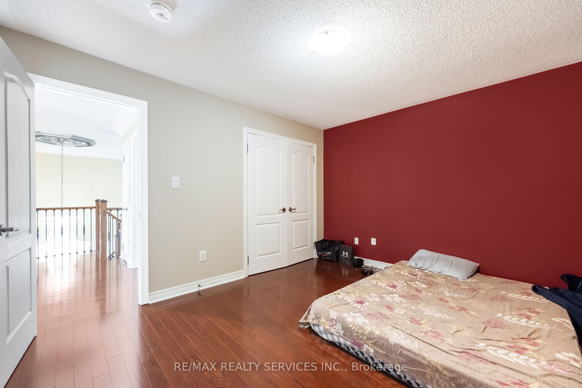 Photo 32 of 51 Midsummer Drive, Brampton, Bram East — HOMEH