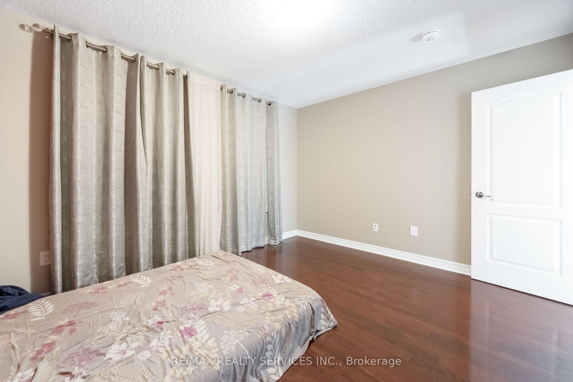Photo 50 of 51 Midsummer Drive, Brampton, Bram East — HOMEH
