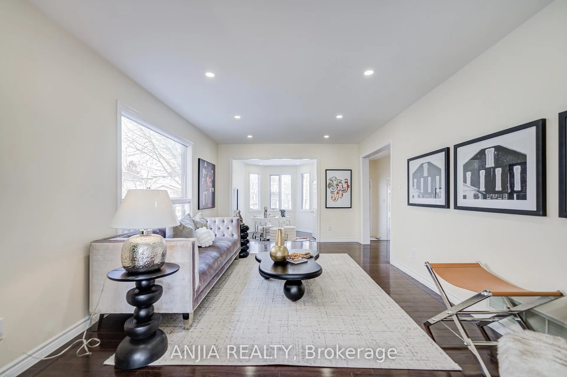Photo 7 of 33 Havagal Crescent, Markham, Markville — HOMEH