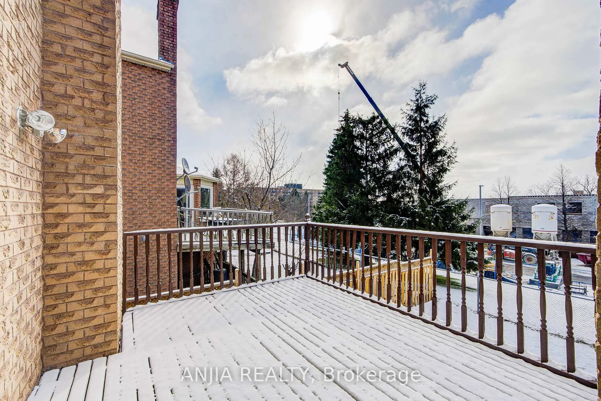 Photo 19 of 33 Havagal Crescent, Markham, Markville — HOMEH