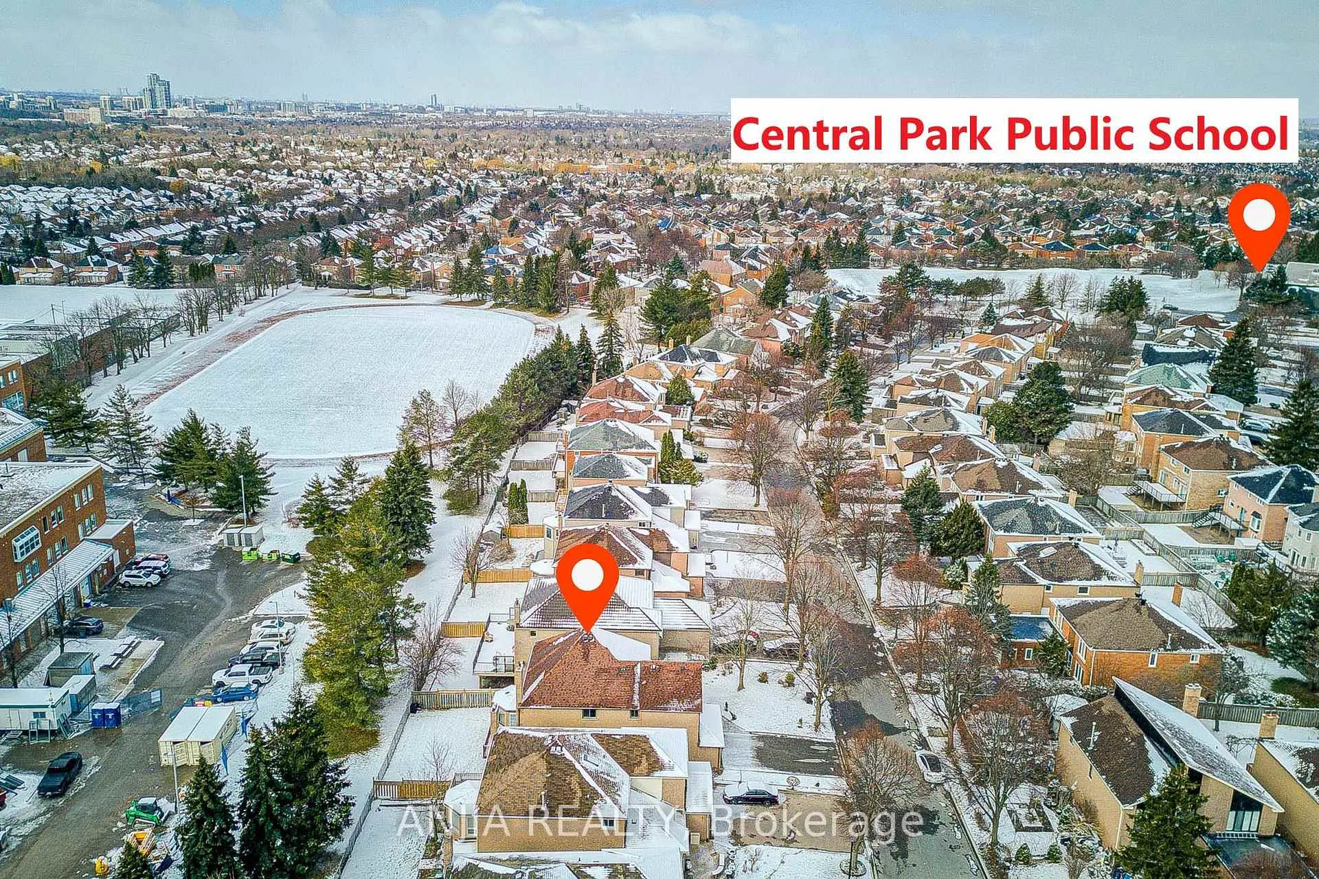 Photo 47 of 33 Havagal Crescent, Markham, Markville — HOMEH