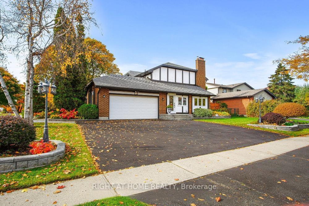 Photo 32 of 72 Lake Drive Way W, Ajax, South West — HOMEH