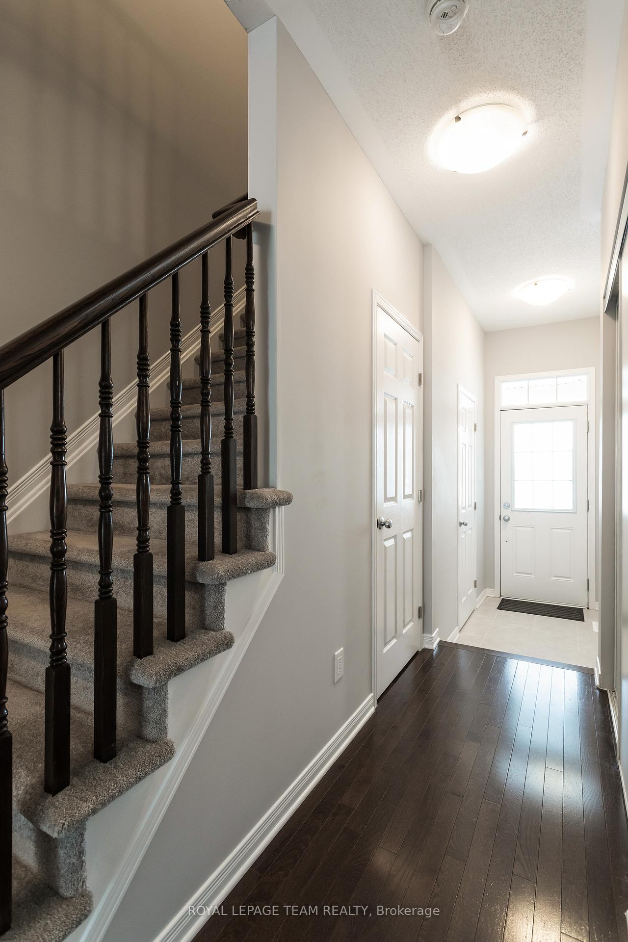 Photo 3 of 491 Ashbourne Crescent, Ottawa, Barrhaven - Stonebridge — HOMEH