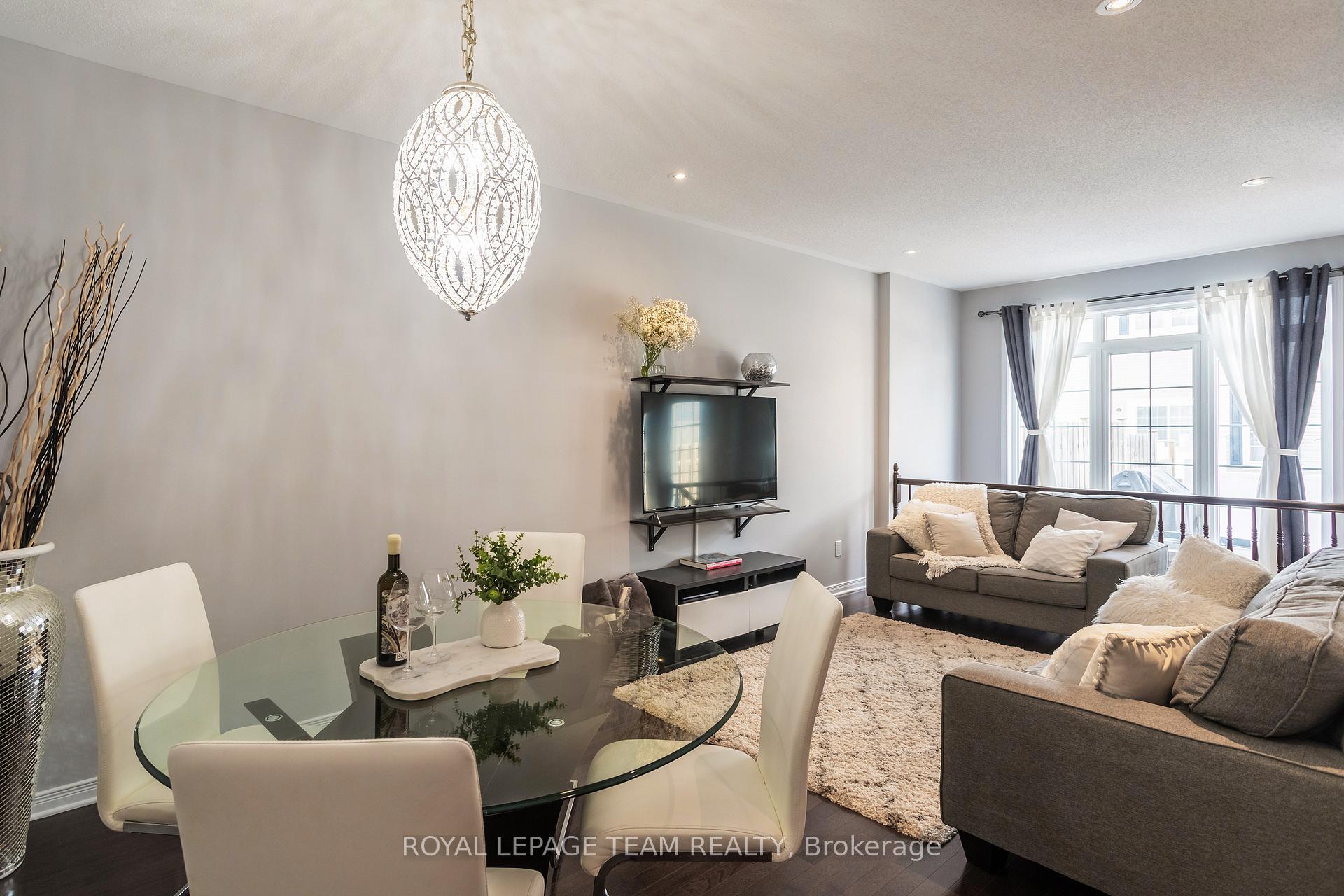 Photo 11 of 491 Ashbourne Crescent, Ottawa, Barrhaven - Stonebridge — HOMEH