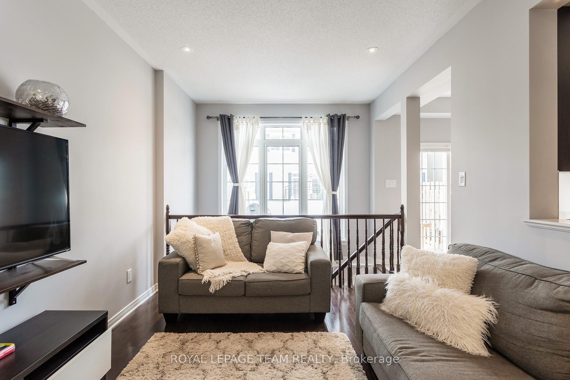 Photo 12 of 491 Ashbourne Crescent, Ottawa, Barrhaven - Stonebridge — HOMEH