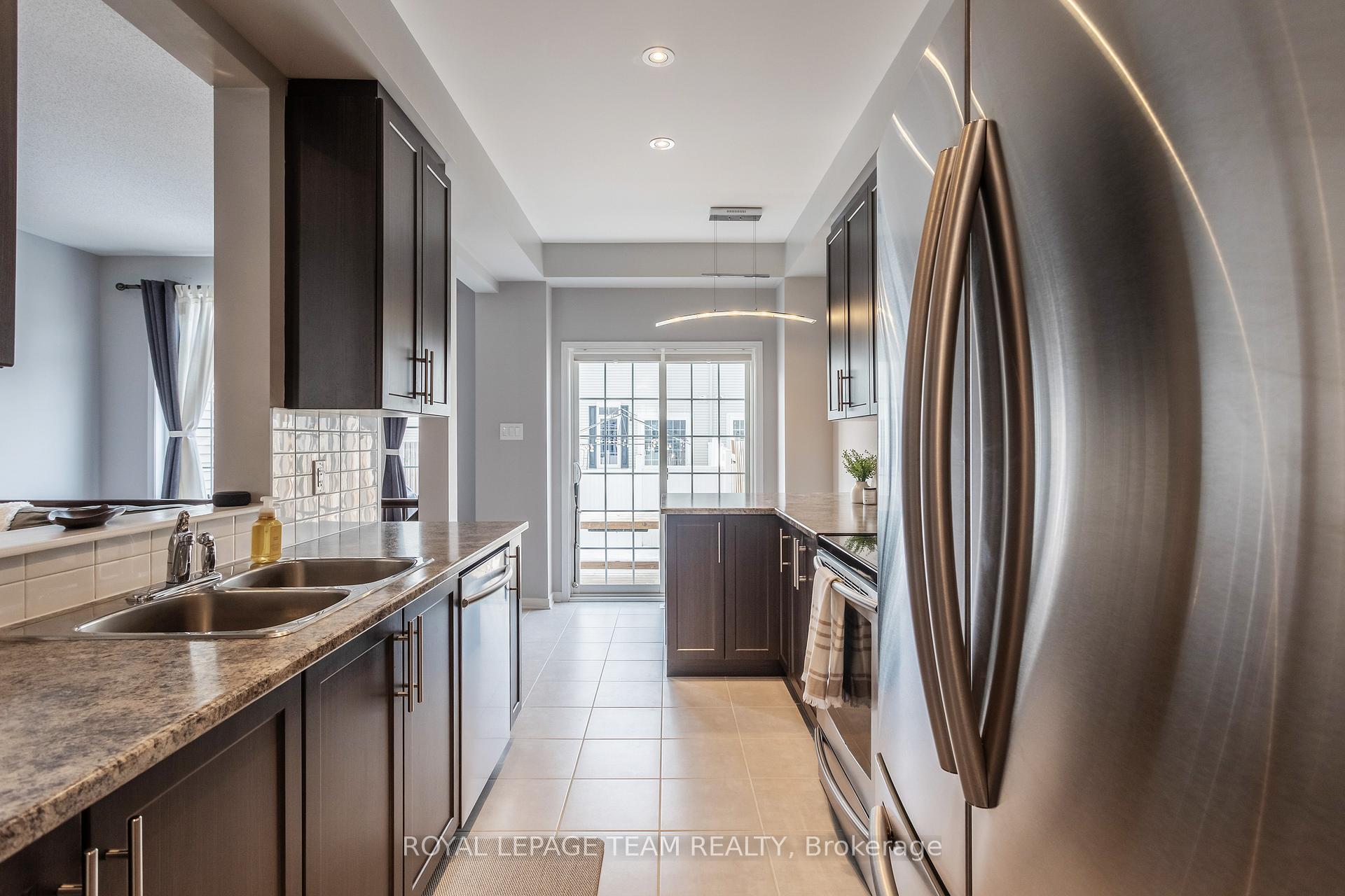 Photo 14 of 491 Ashbourne Crescent, Ottawa, Barrhaven - Stonebridge — HOMEH
