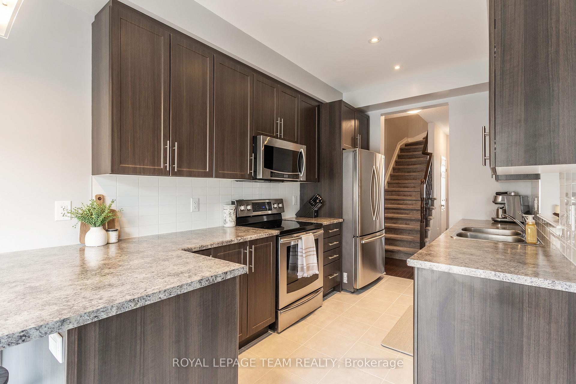 Photo 17 of 491 Ashbourne Crescent, Ottawa, Barrhaven - Stonebridge — HOMEH