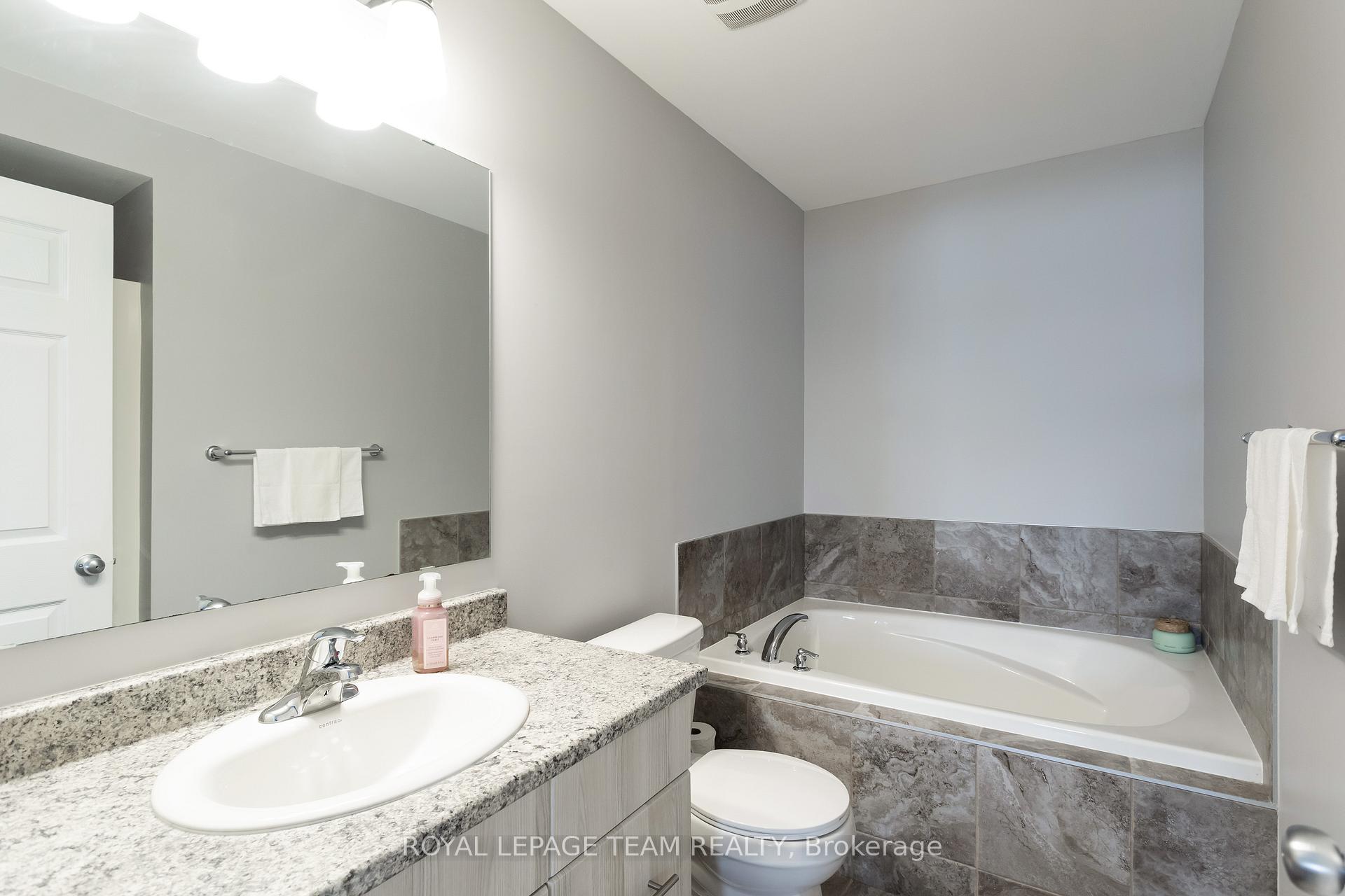 Photo 24 of 491 Ashbourne Crescent, Ottawa, Barrhaven - Stonebridge — HOMEH