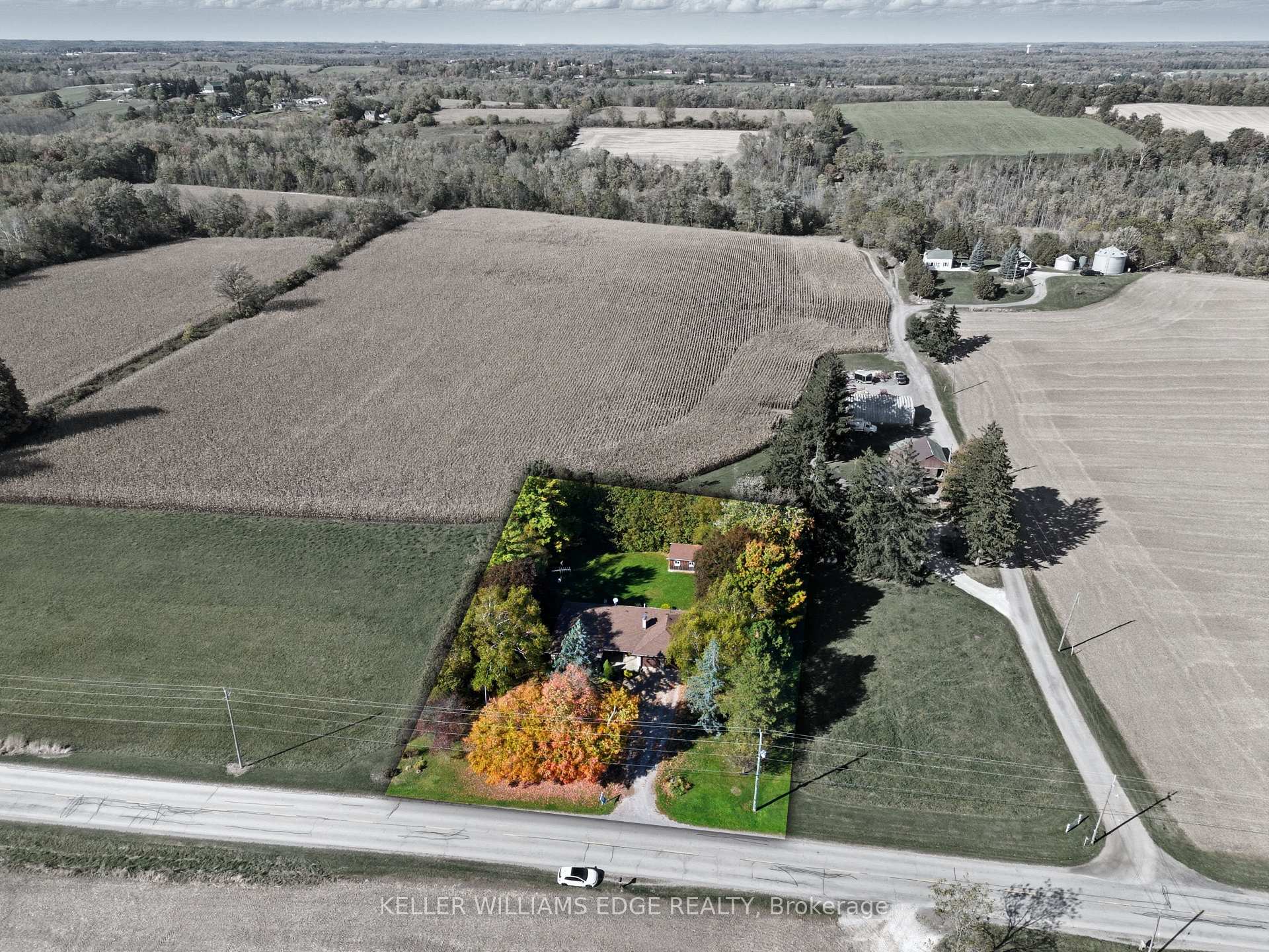 Photo 1 of 1043 Safari Road, Hamilton, Rural Flamborough — HOMEH