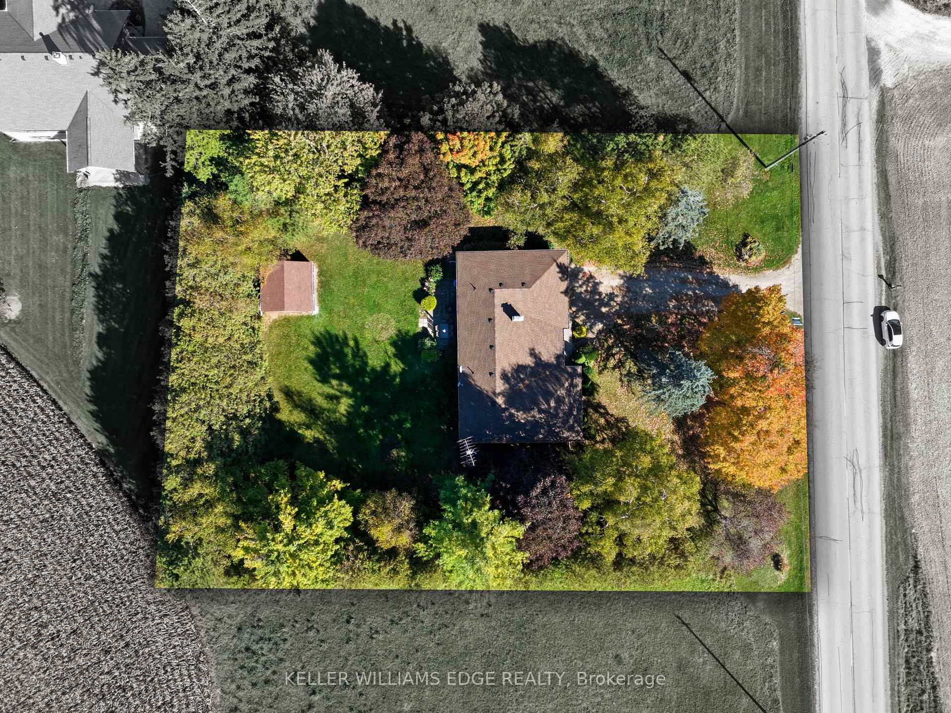 Photo 2 of 1043 Safari Road, Hamilton, Rural Flamborough — HOMEH