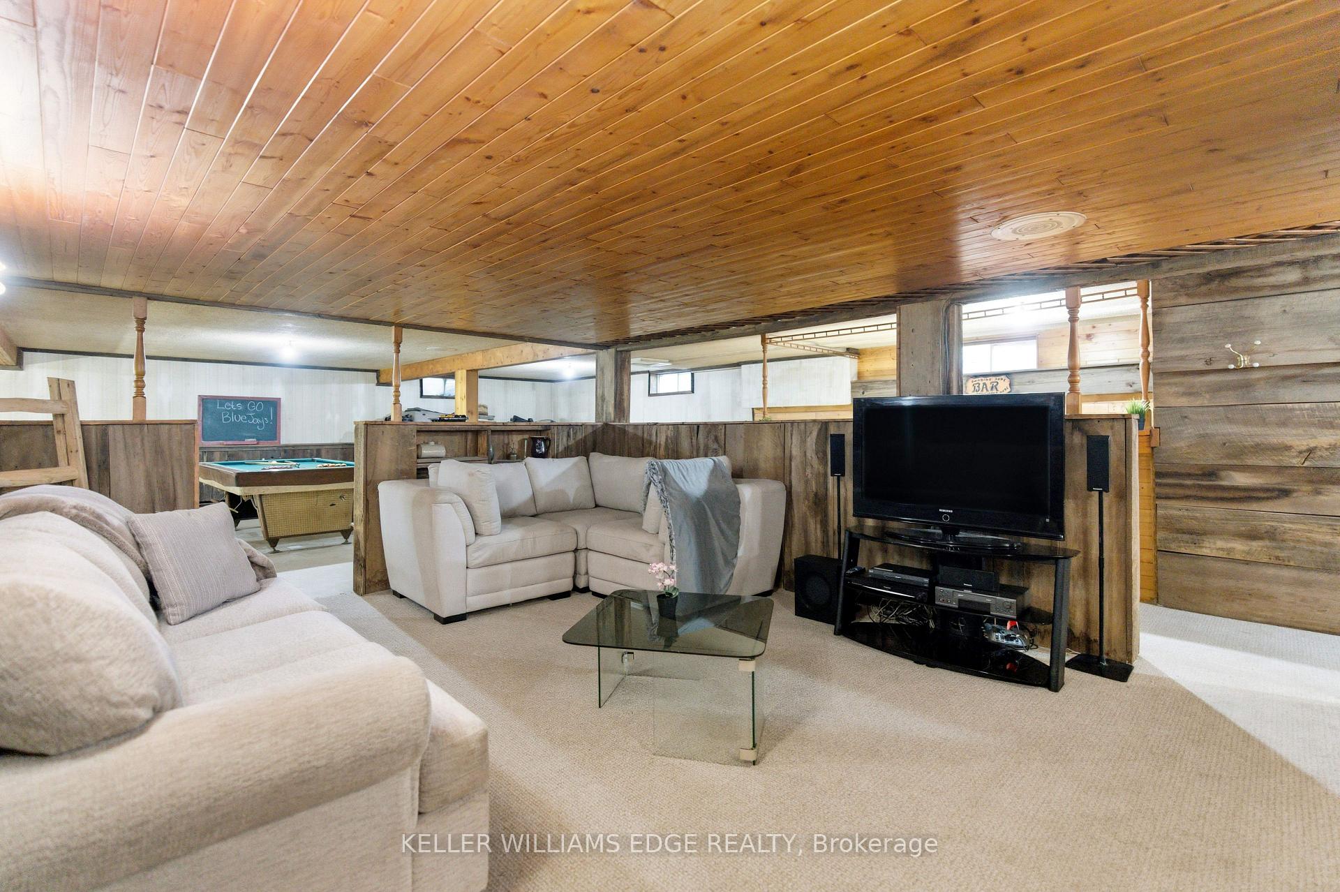Photo 30 of 1043 Safari Road, Hamilton, Rural Flamborough — HOMEH