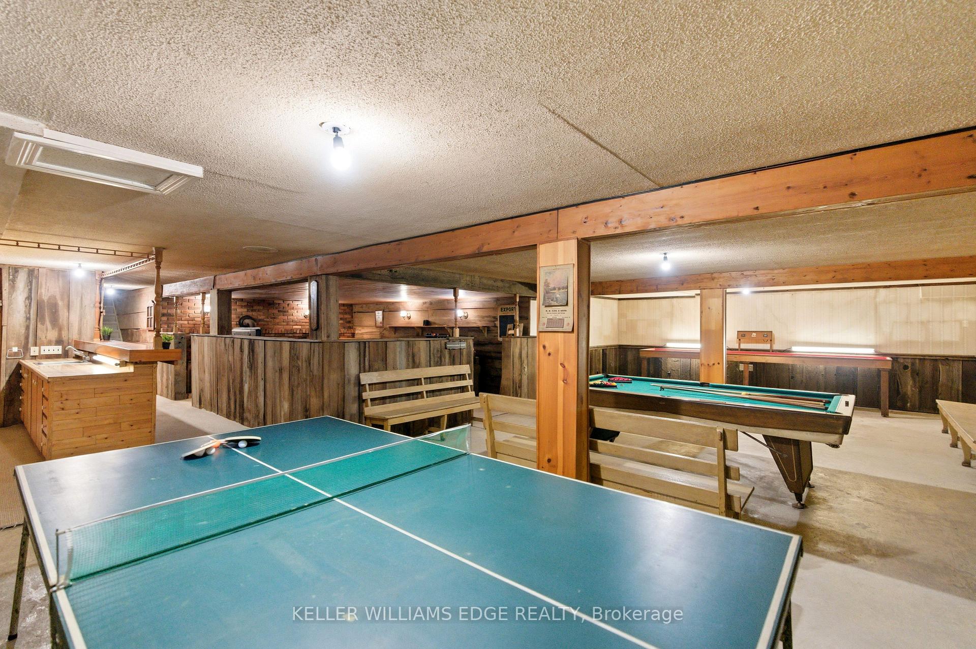 Photo 31 of 1043 Safari Road, Hamilton, Rural Flamborough — HOMEH