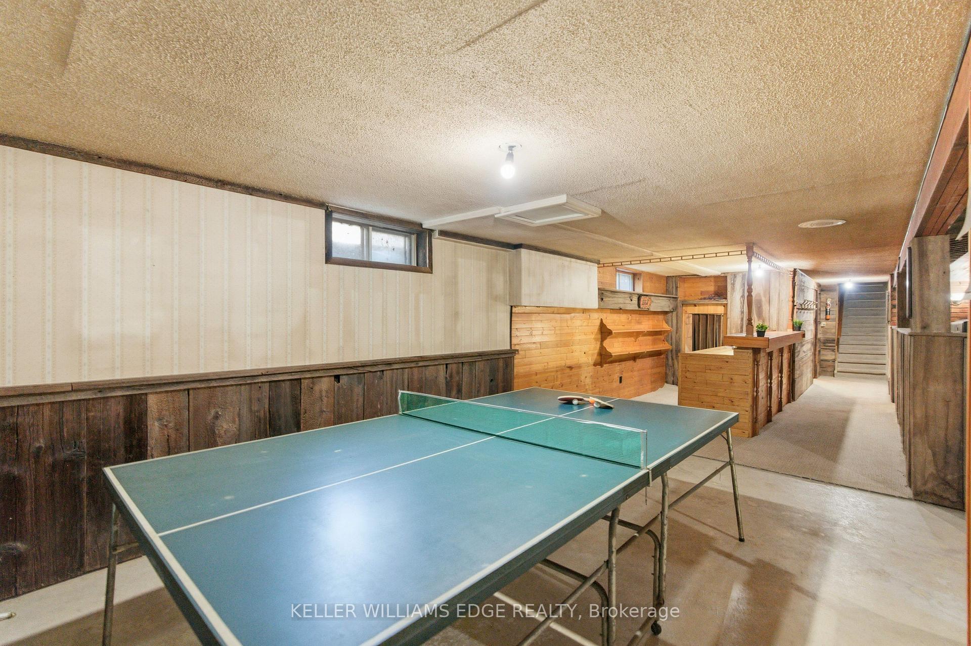 Photo 32 of 1043 Safari Road, Hamilton, Rural Flamborough — HOMEH
