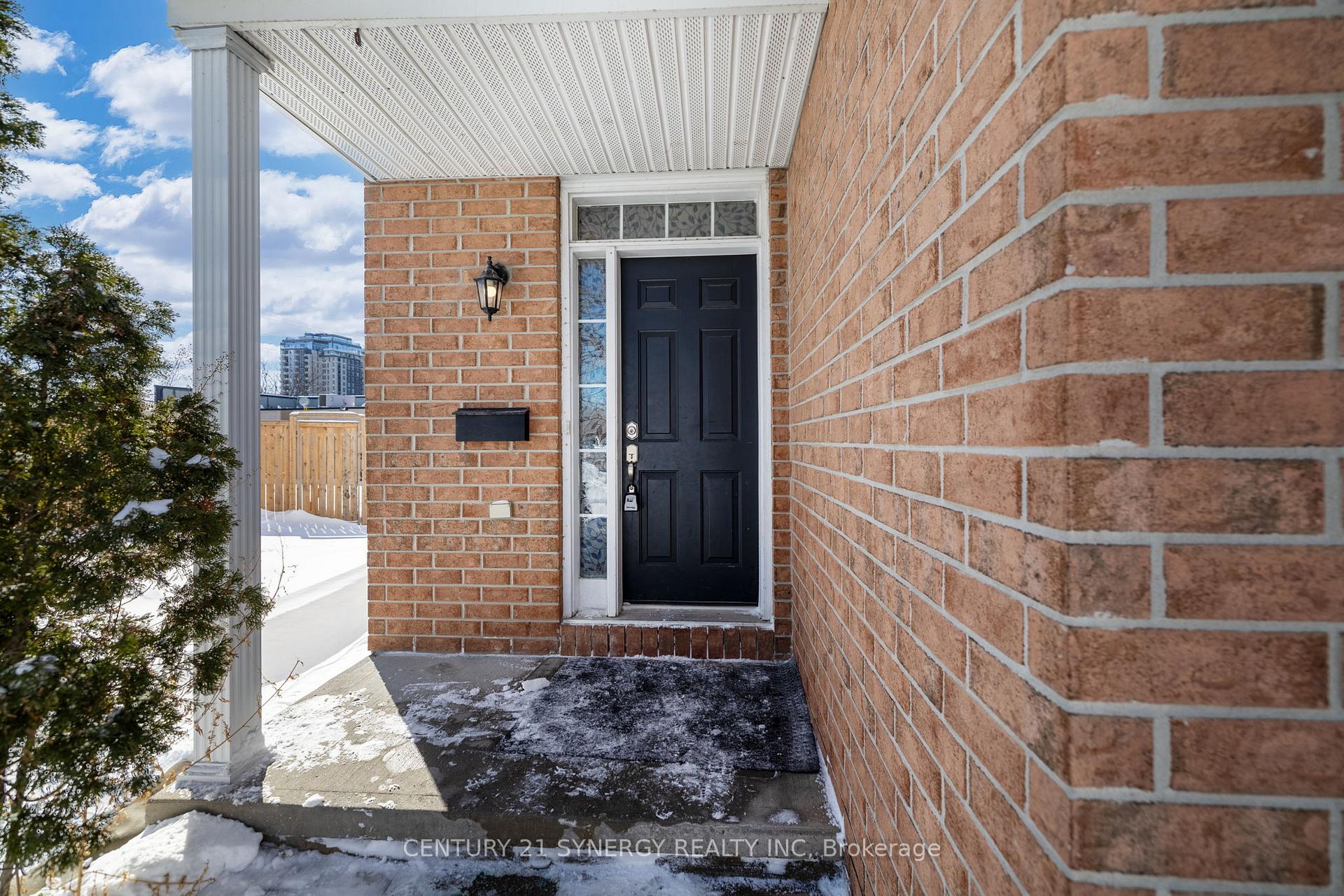 Photo 3 of 145 Oakfield Crescent, Ottawa, Barrhaven - Longfields — HOMEH