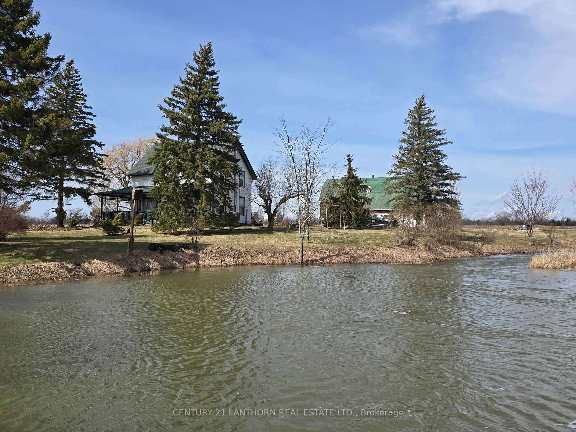 Photo 39 of 689 Airport Parkway, Belleville, Belleville Ward — HOMEH