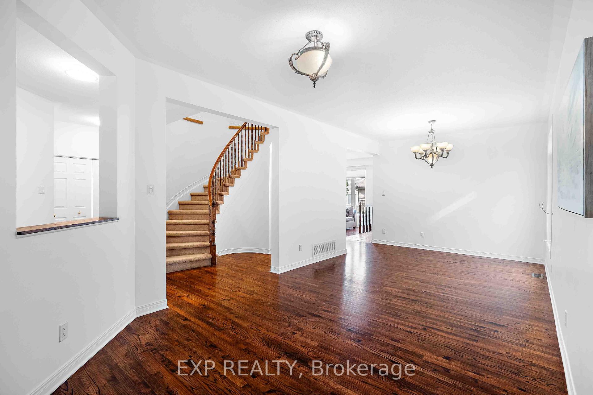 Photo 6 of 94 Upney Drive, Ottawa, Barrhaven - Longfields — HOMEH