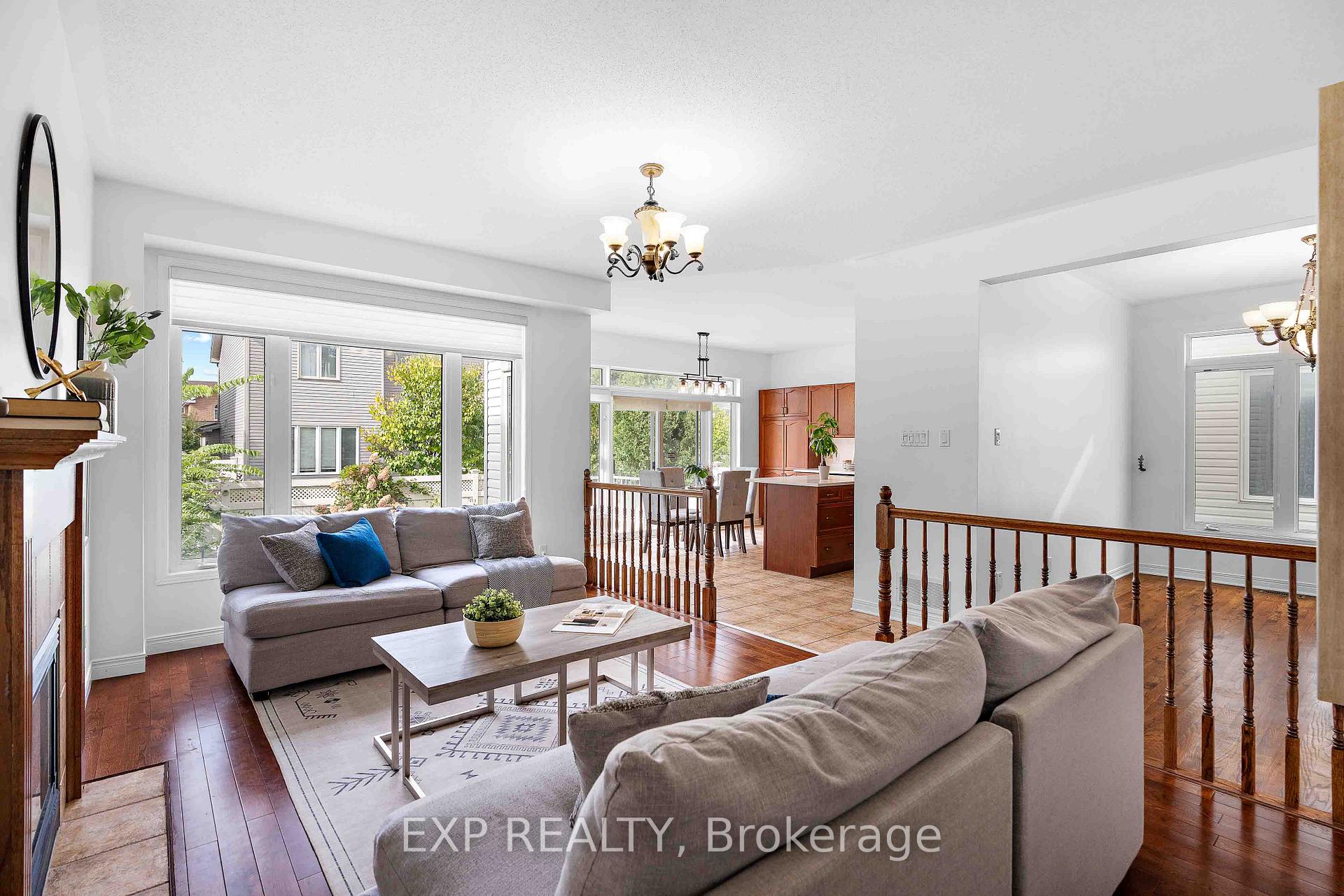 Photo 9 of 94 Upney Drive, Ottawa, Barrhaven - Longfields — HOMEH