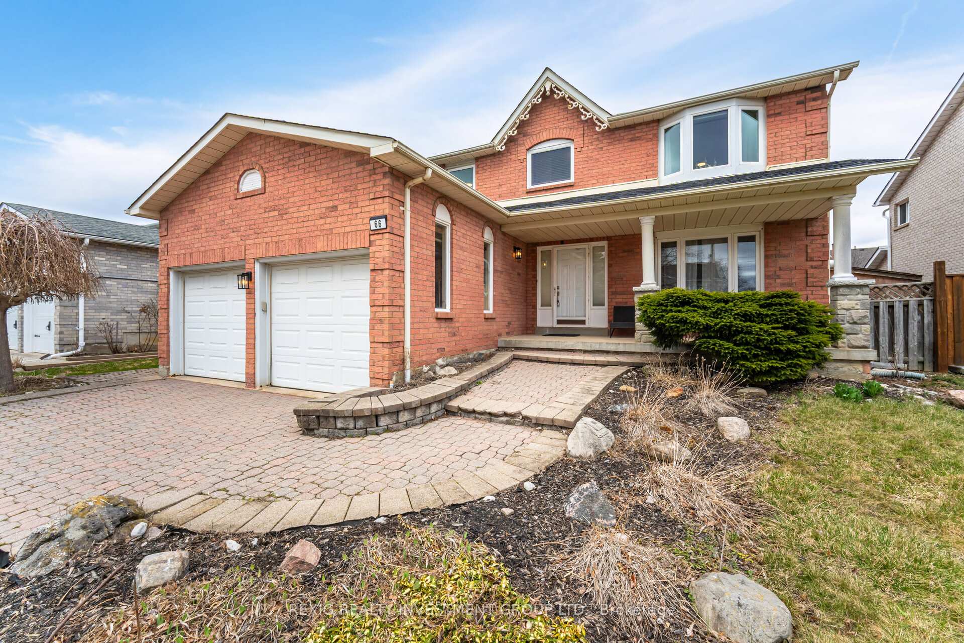 Photo 2 of 66 Settler Court, Brampton, Heart Lake West — HOMEH