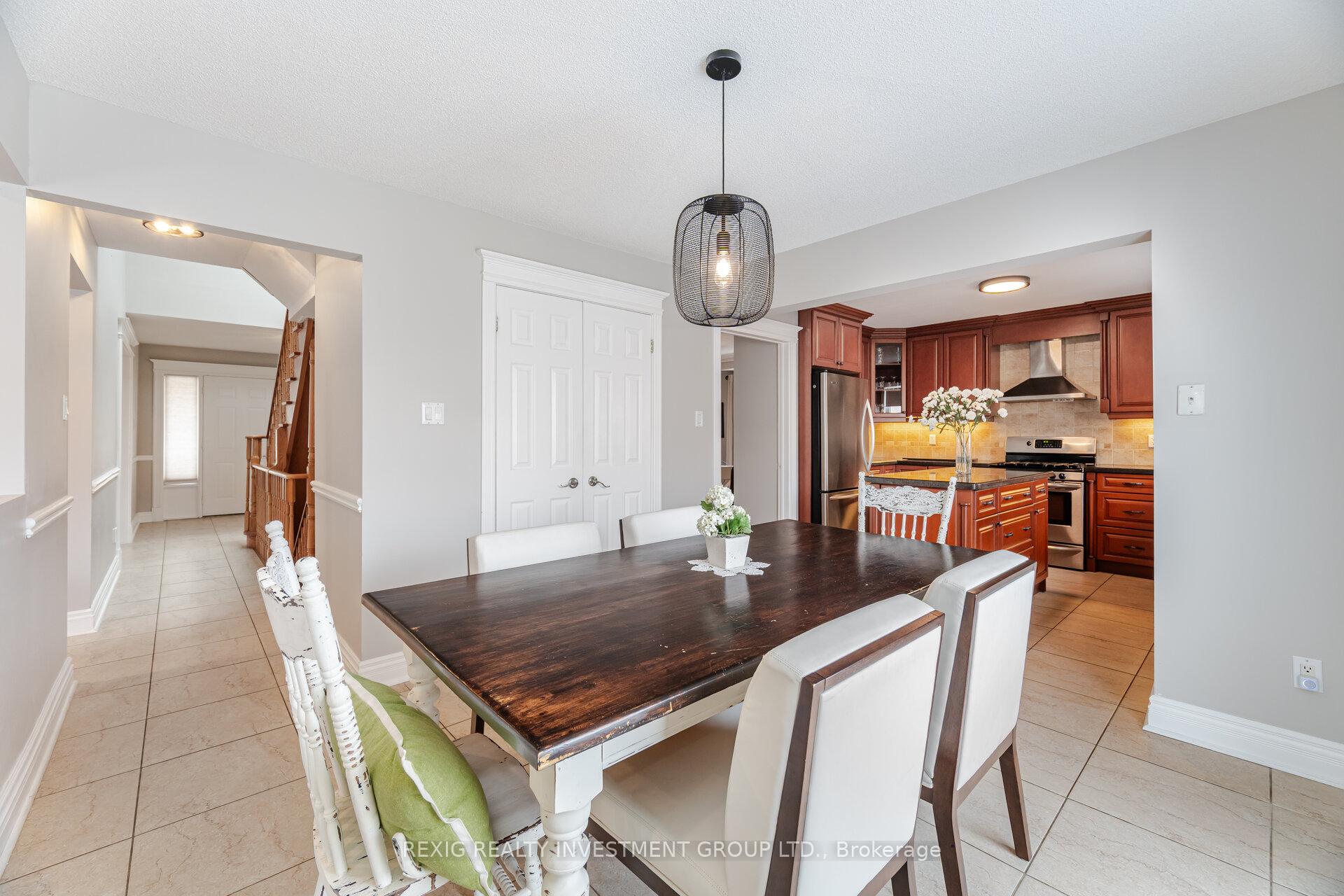 Photo 16 of 66 Settler Court, Brampton, Heart Lake West — HOMEH