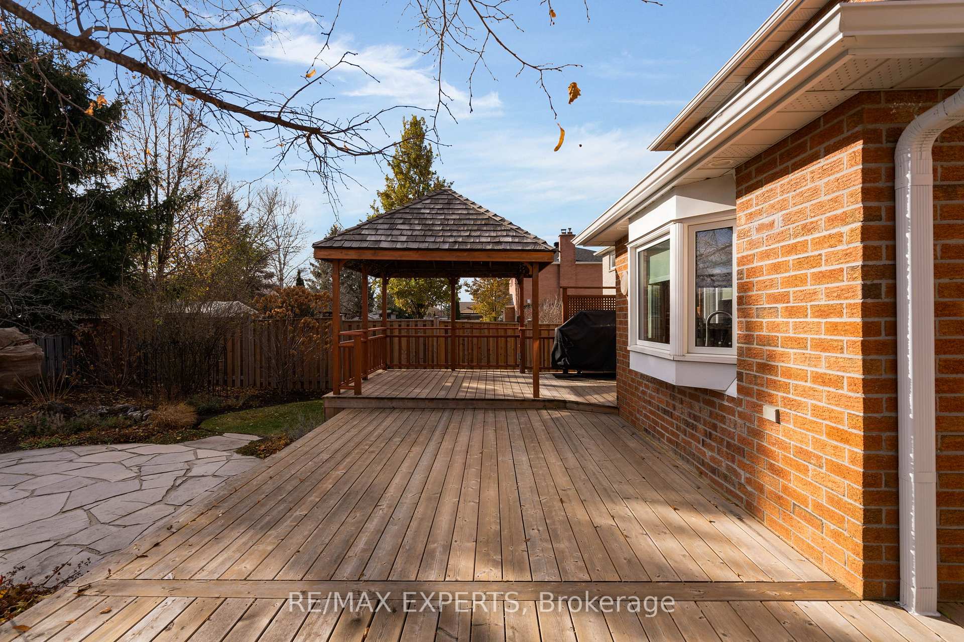Photo 38 of 34 Goodfellow Crescent, Caledon, Bolton North — HOMEH