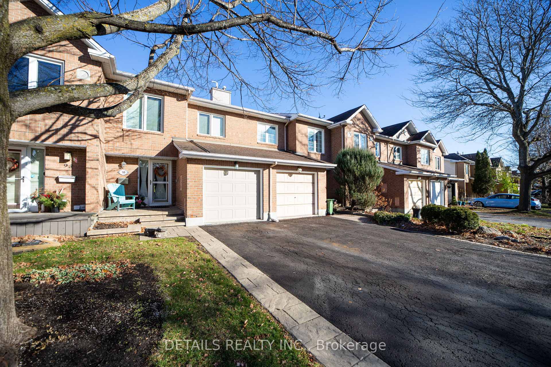 Photo 2 of 95 Flanders Street, Ottawa, Barrhaven - Cedargrove/Fraserdale — HOMEH