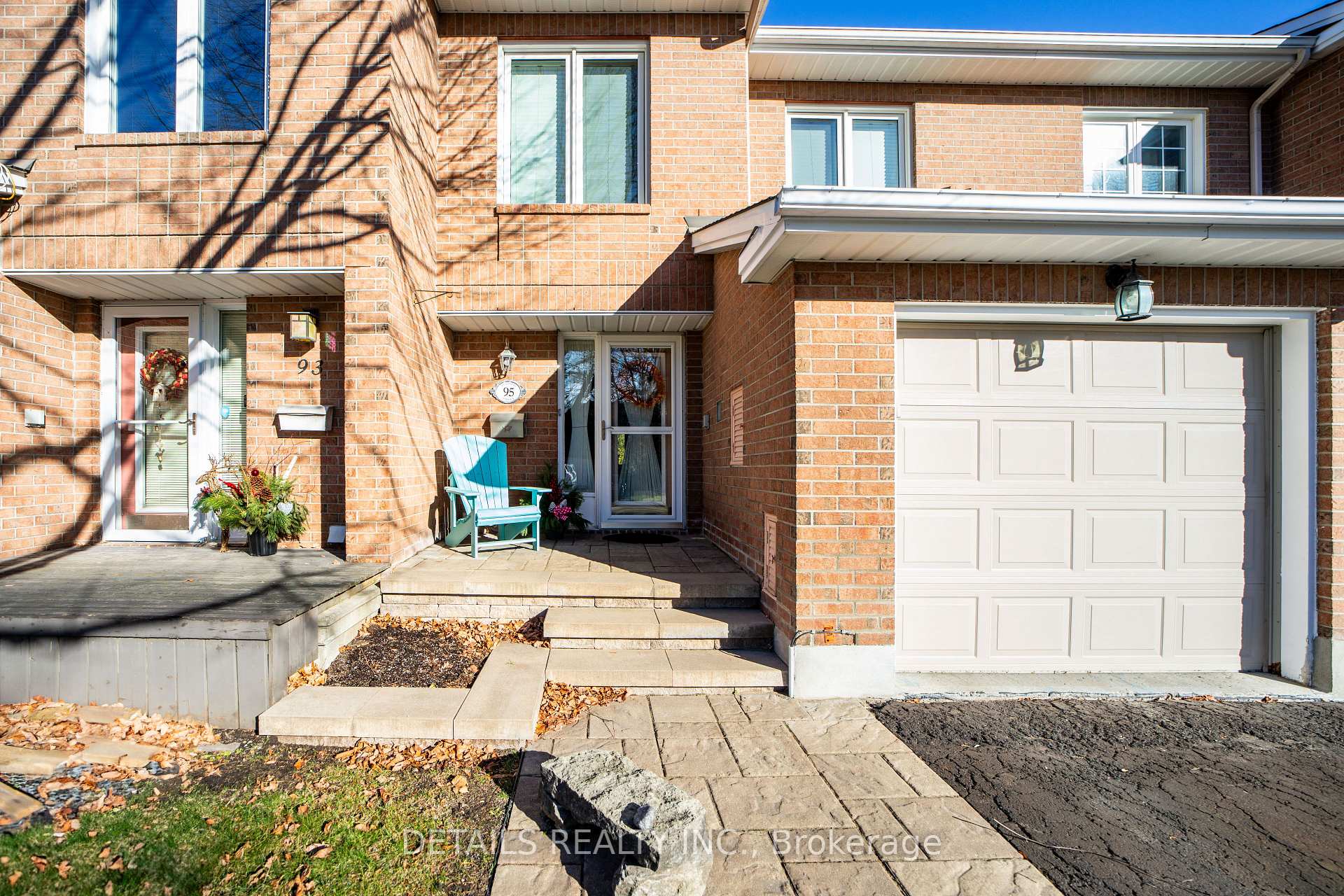 Photo 3 of 95 Flanders Street, Ottawa, Barrhaven - Cedargrove/Fraserdale — HOMEH