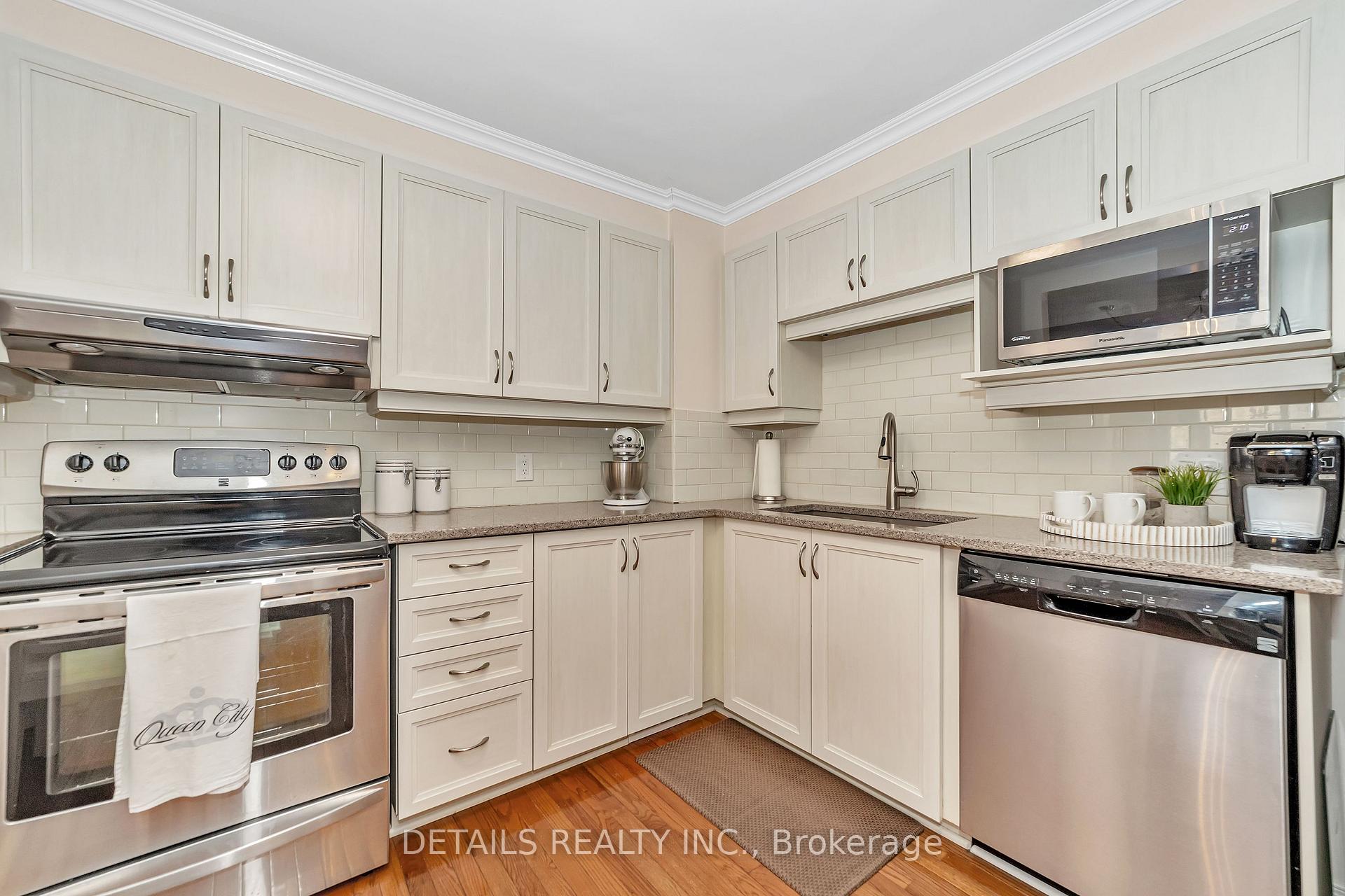 Photo 7 of 95 Flanders Street, Ottawa, Barrhaven - Cedargrove/Fraserdale — HOMEH