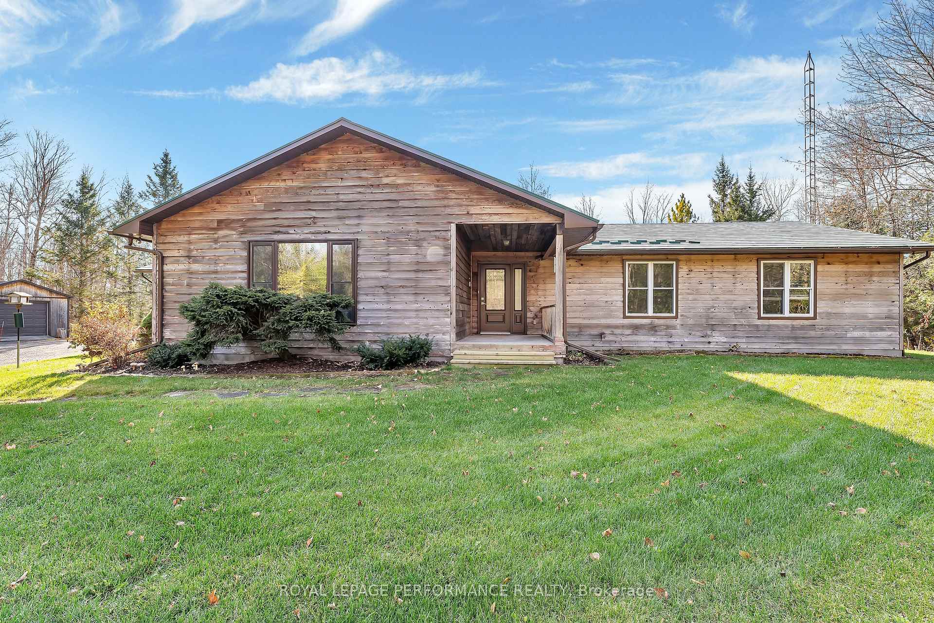Photo 3 of 1147 Ferguson Road, Beckwith, Beckwith Twp — HOMEH