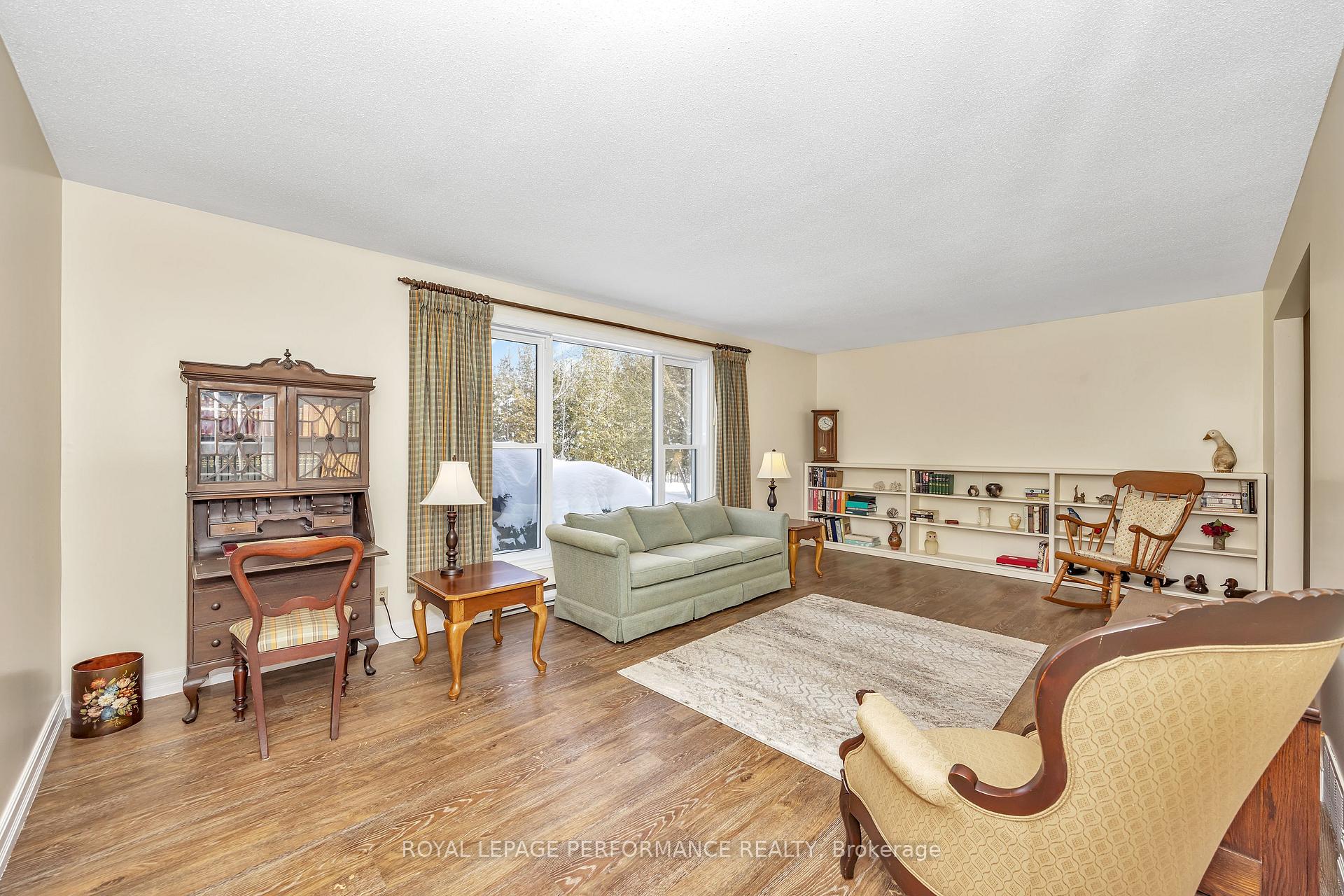 Photo 8 of 1147 Ferguson Road, Beckwith, Beckwith Twp — HOMEH