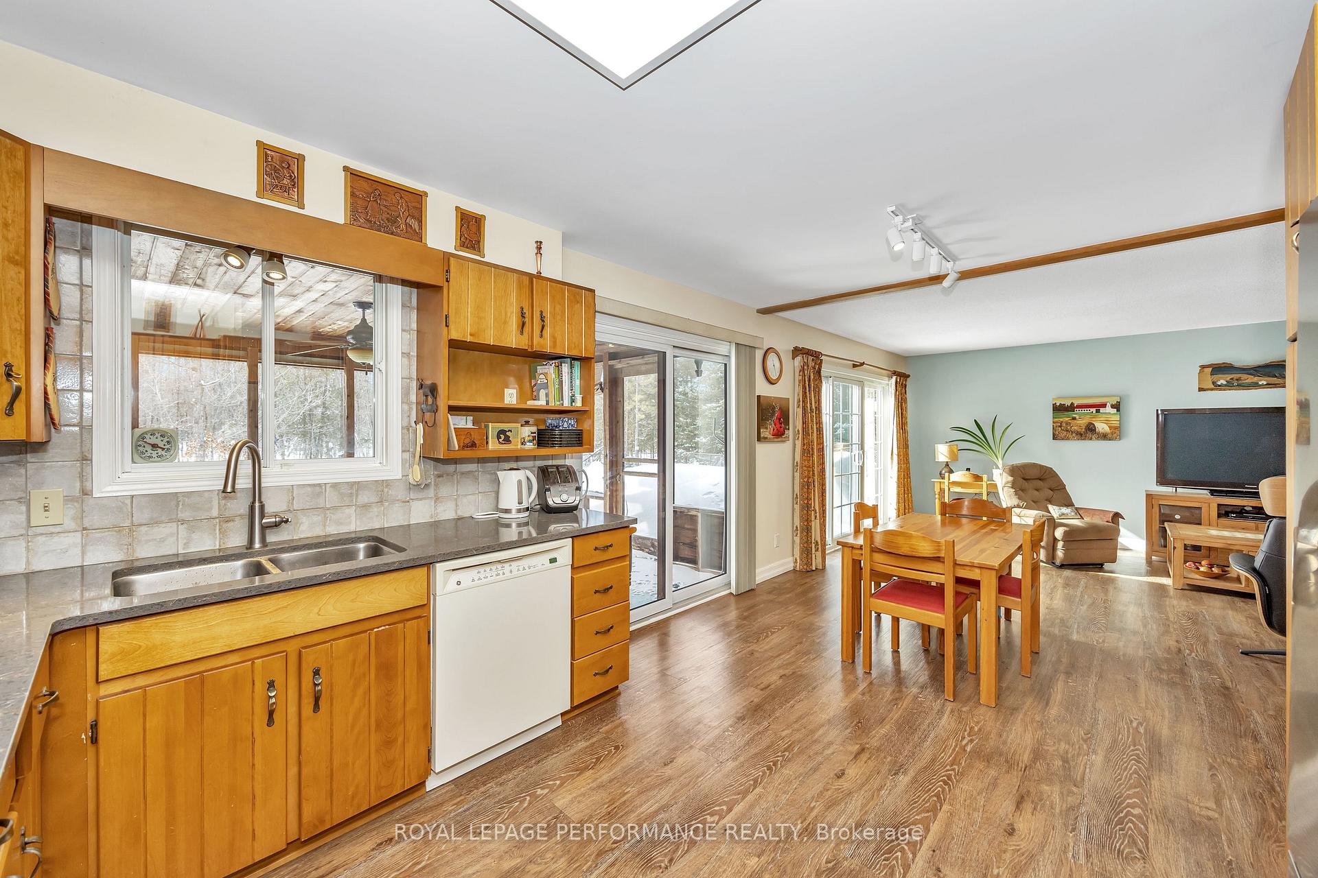 Photo 14 of 1147 Ferguson Road, Beckwith, Beckwith Twp — HOMEH