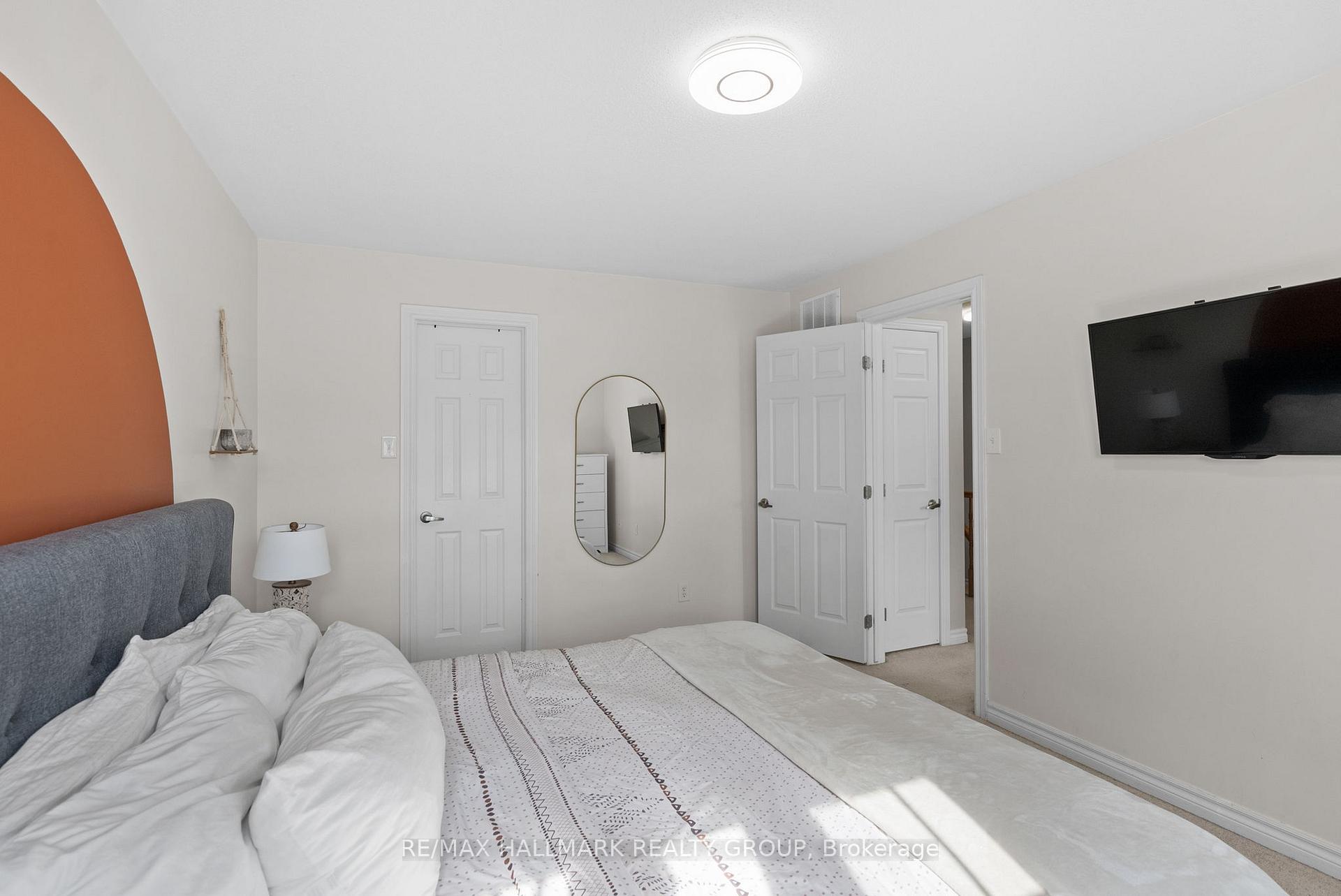 Photo 14 of 1554 Haydon Circle, Ottawa, Barrhaven - Heritage Park — HOMEH